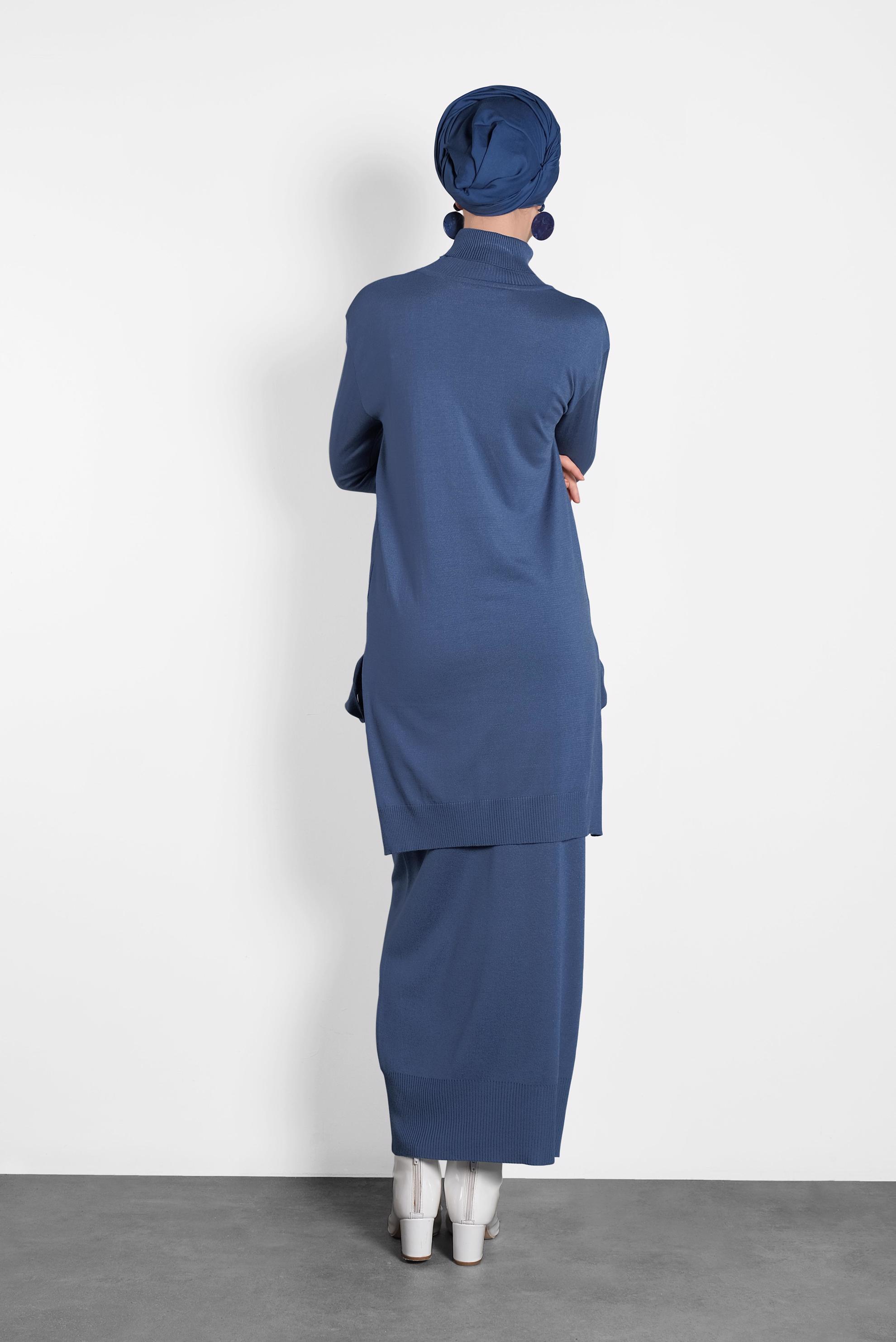 Tesettür giyim LACİVERT BÜZGÜLÜ TRİKO ETEKLİ TAKIM 40039