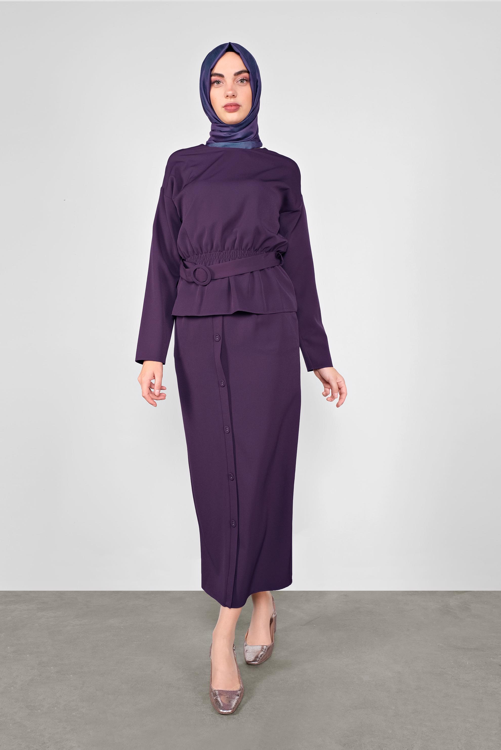 Tesettür giyim MÜRDÜM KEMERLİ DÜĞMELİ ETEKLİ TAKIM 40145