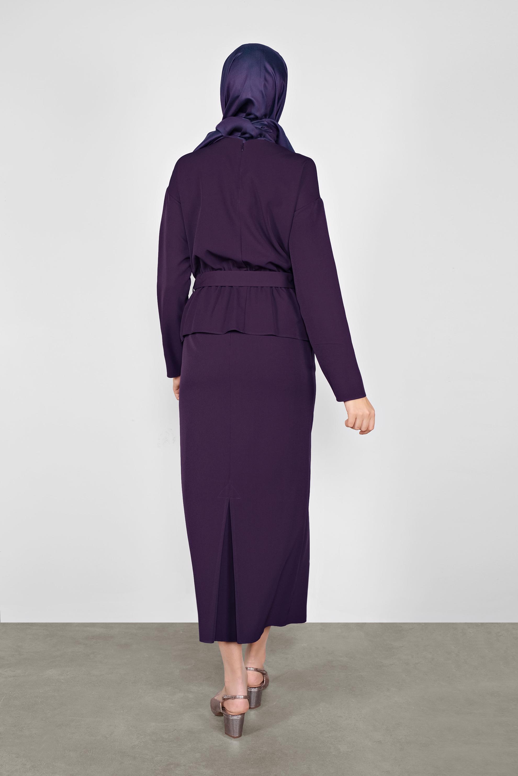 Tesettür giyim MÜRDÜM KEMERLİ DÜĞMELİ ETEKLİ TAKIM 40145