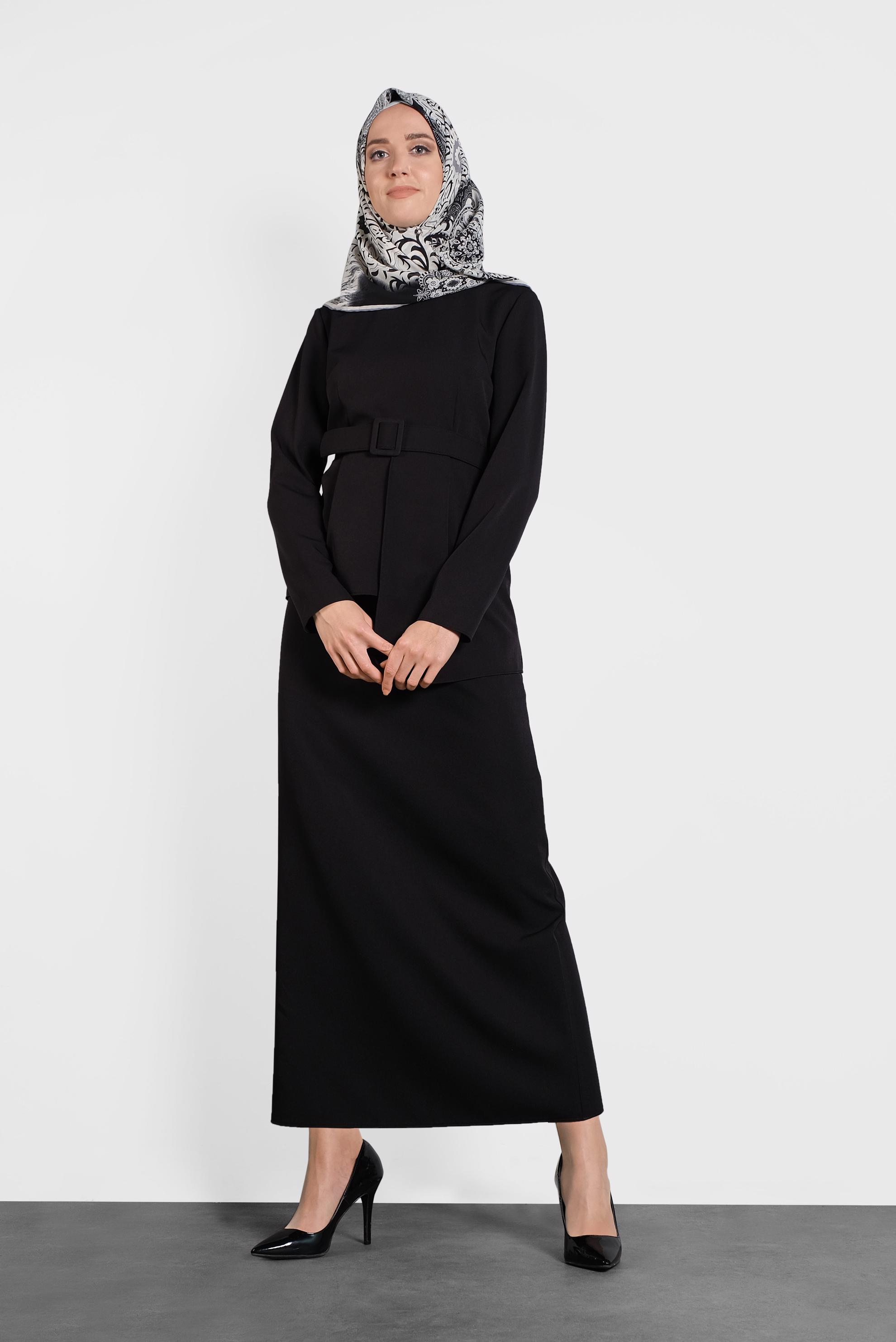 Tesettür giyim SİYAH ASİMETRİK KESİM ETEKLİ TAKIM 40206 