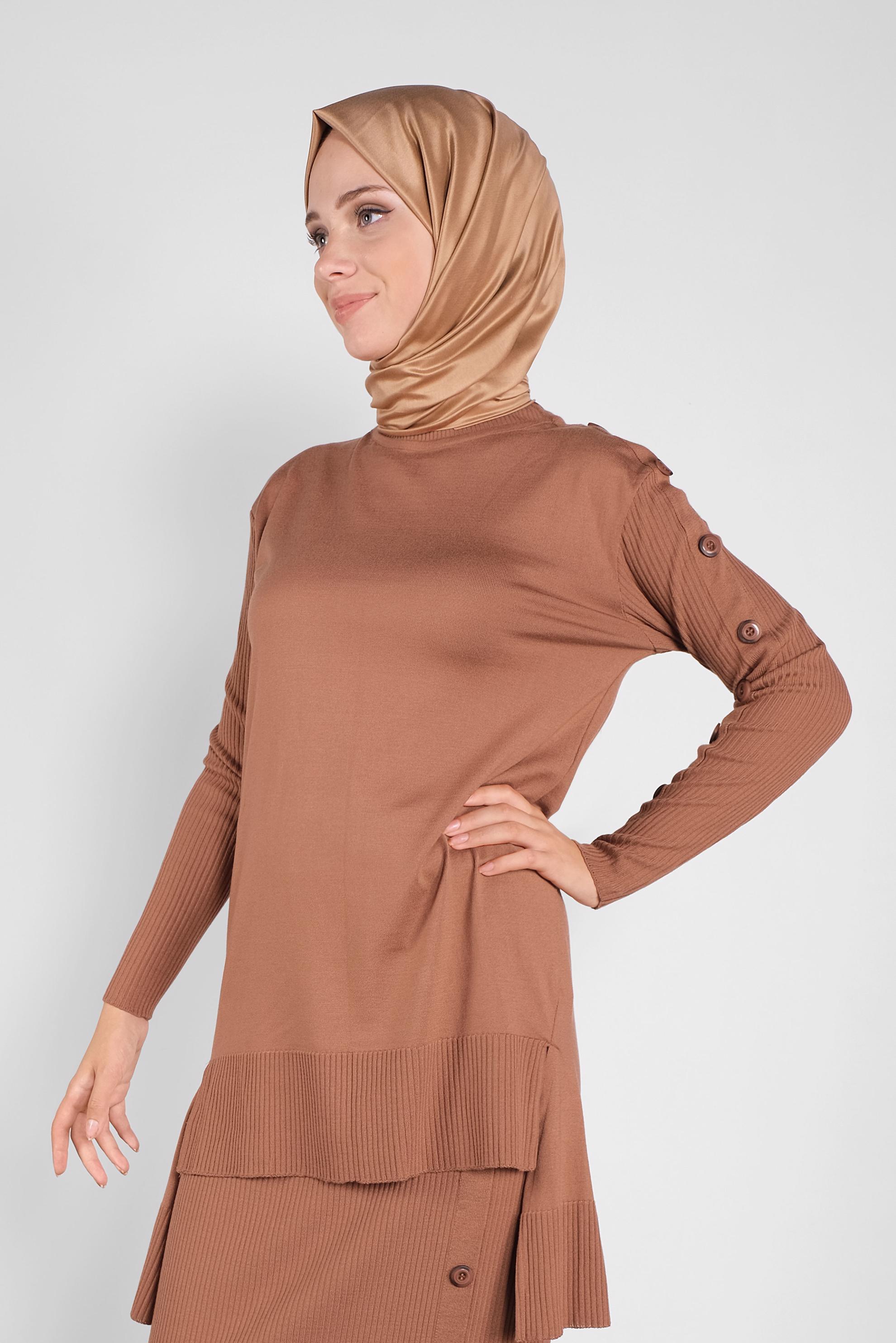 Tesettür giyim TURUNCU DÜĞMELİ İKİLİ ETEKLİ TRİKO TAKIM  41047 
