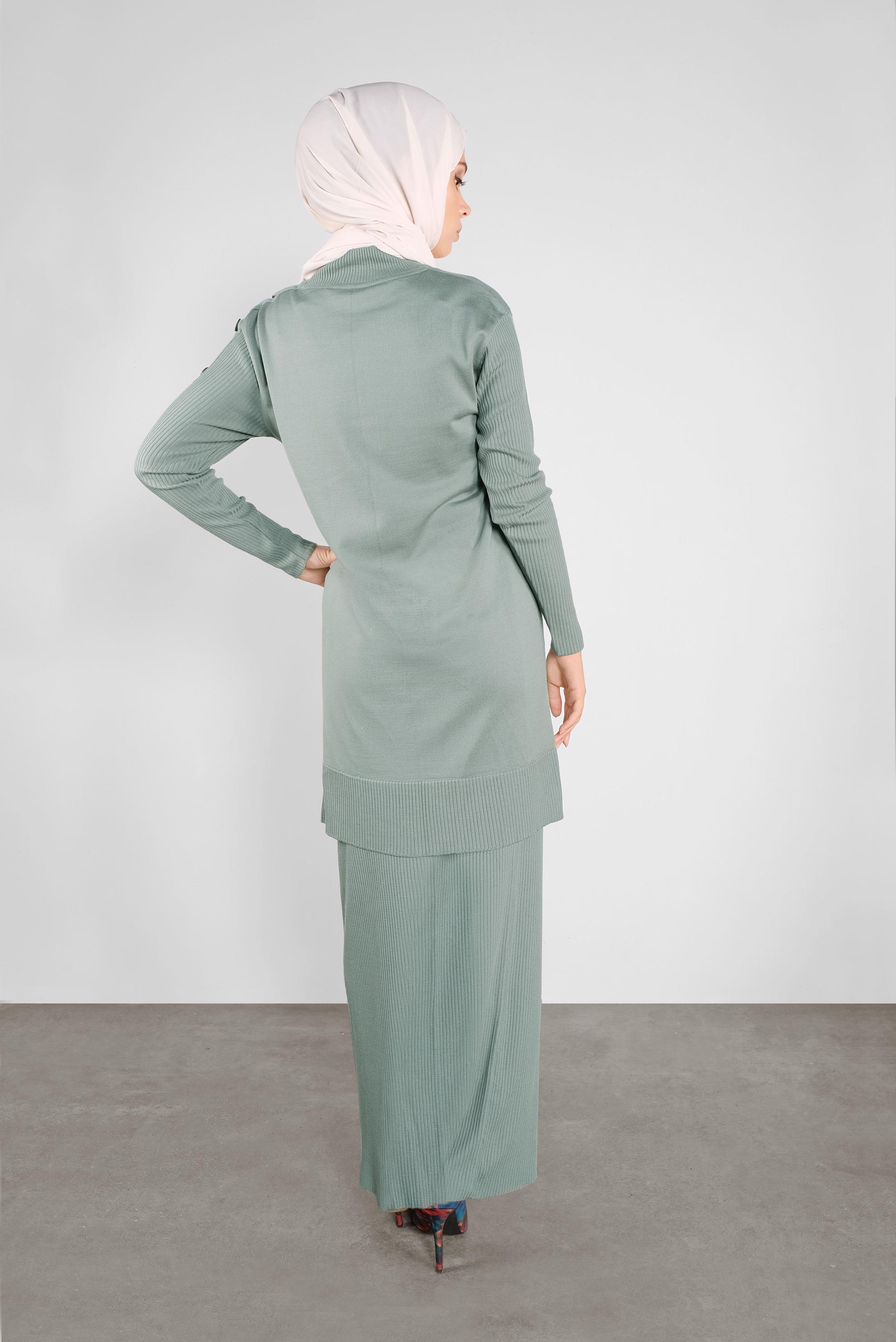 Hijab clothing GREEN BUTTONED KNIT SKIRT SUIT 41047 