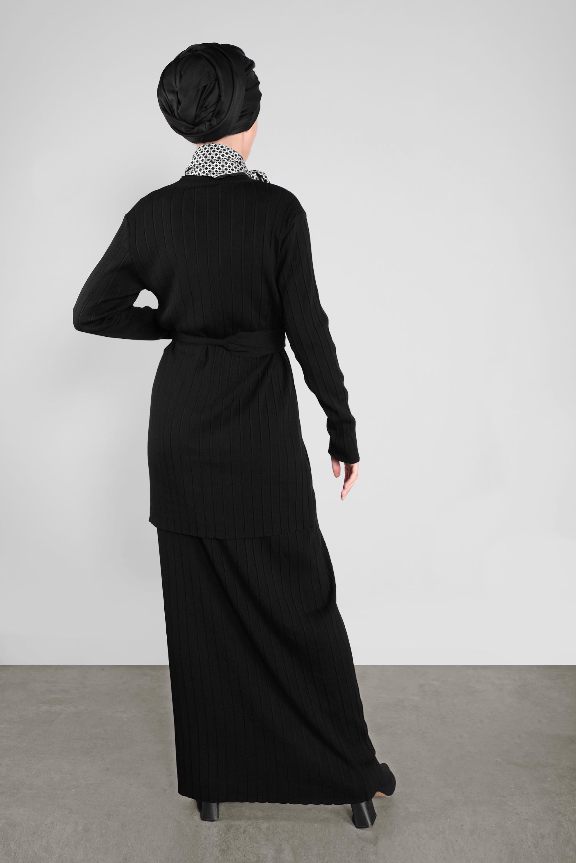 Hijab clothing BLACK BELTED KNIT SKIRT SUIT 41049