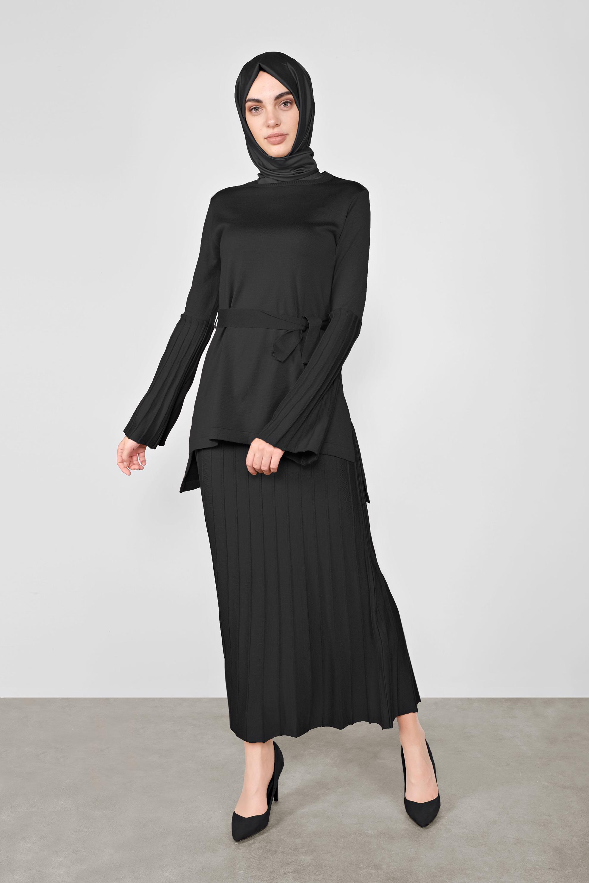 Tesettür giyim SİYAH FİTİLLİ TRİKO İKİLİ ETEKLİ TAKIM 41051