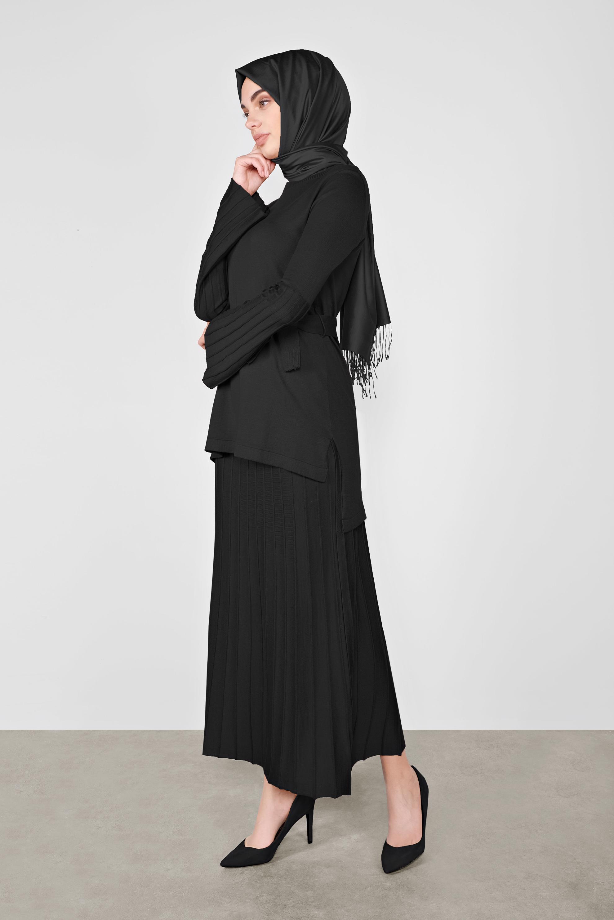 Tesettür giyim SİYAH FİTİLLİ TRİKO İKİLİ ETEKLİ TAKIM 41051