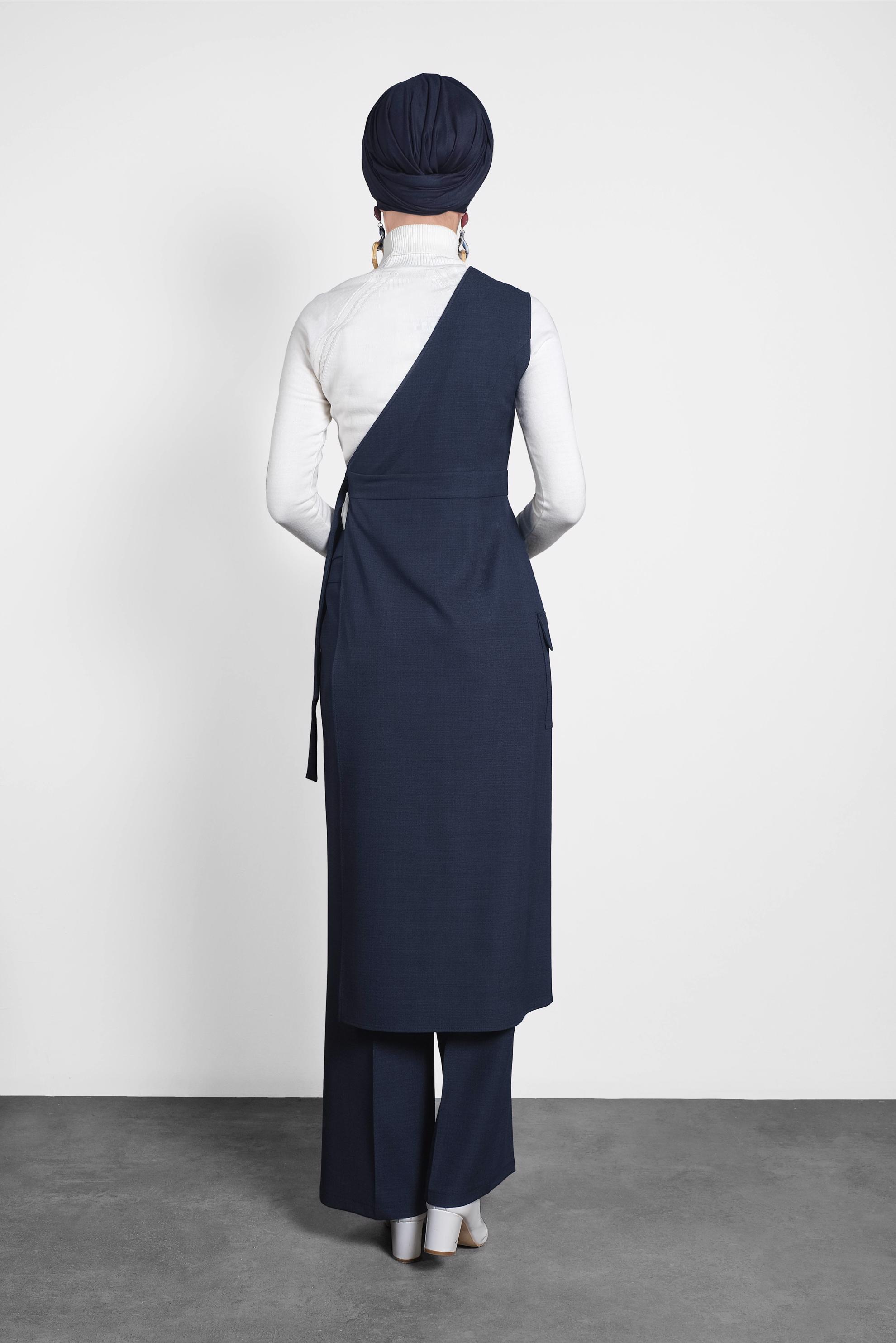 Tesettür giyim LACİVERT KEMERLİ PANTOLON TAKIM 40131
