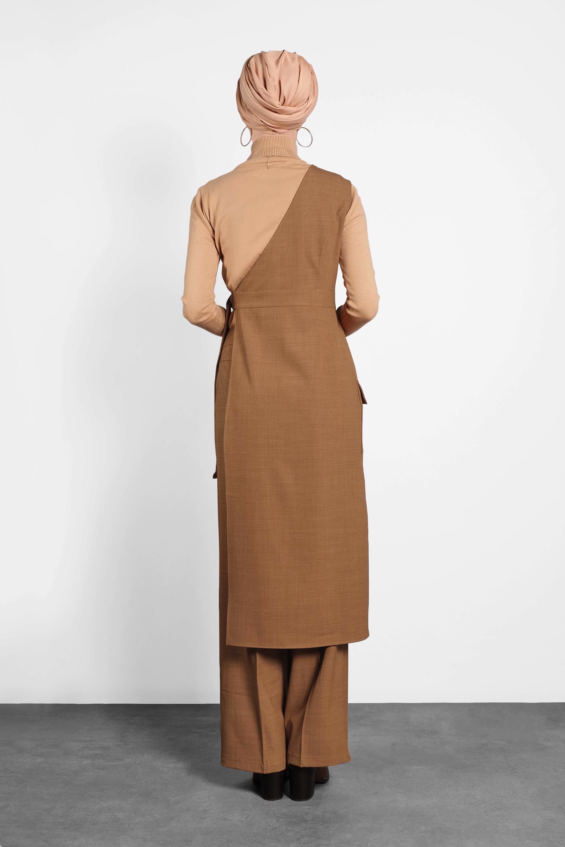 Tesettür giyim KAHVE KEMERLİ PANTOLON TAKIM 40131