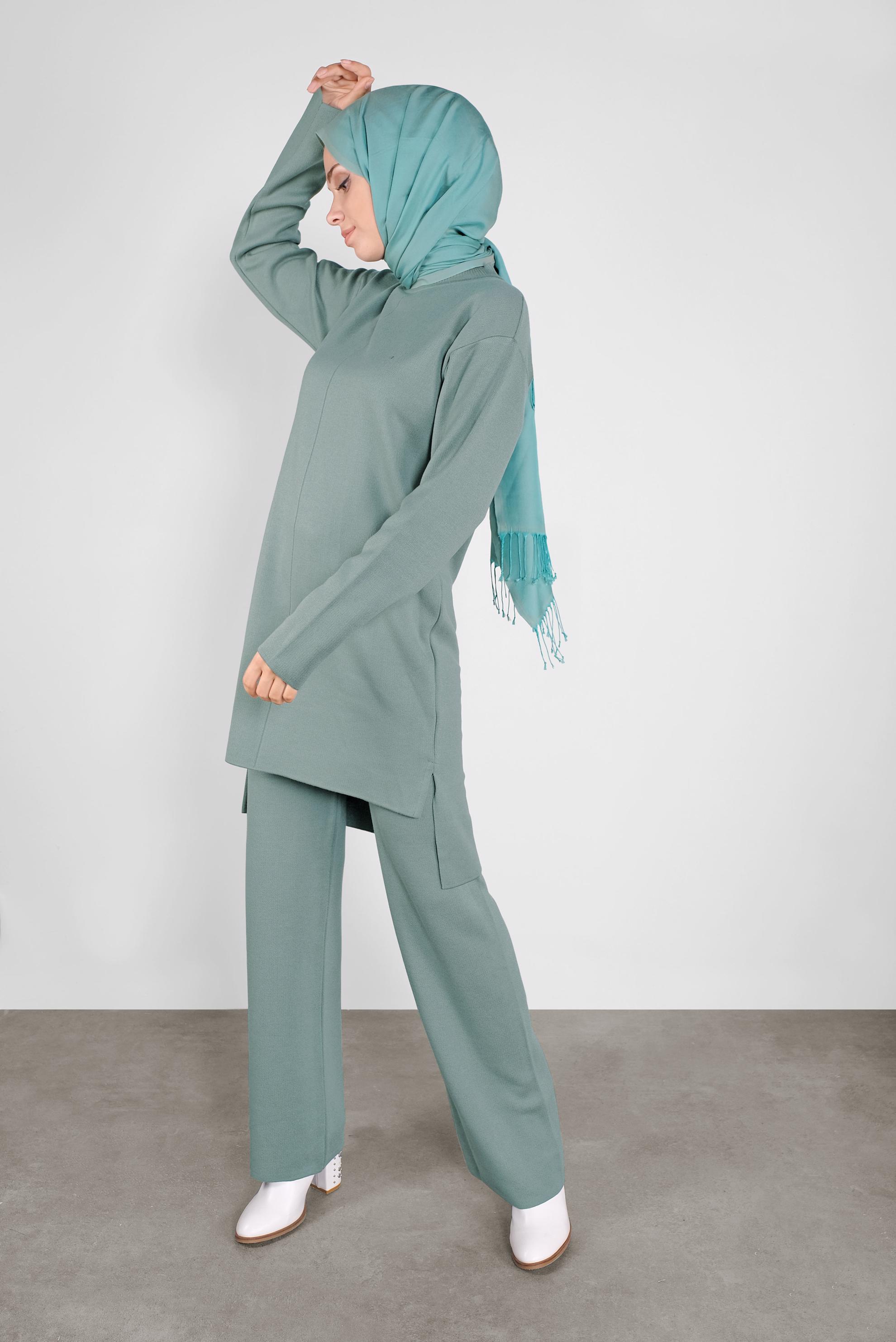 Tesettür giyim YEŞİL ASİMETRİK KESİM TRİKO İKİLİ PANTOLONLU TAKIM 41048 