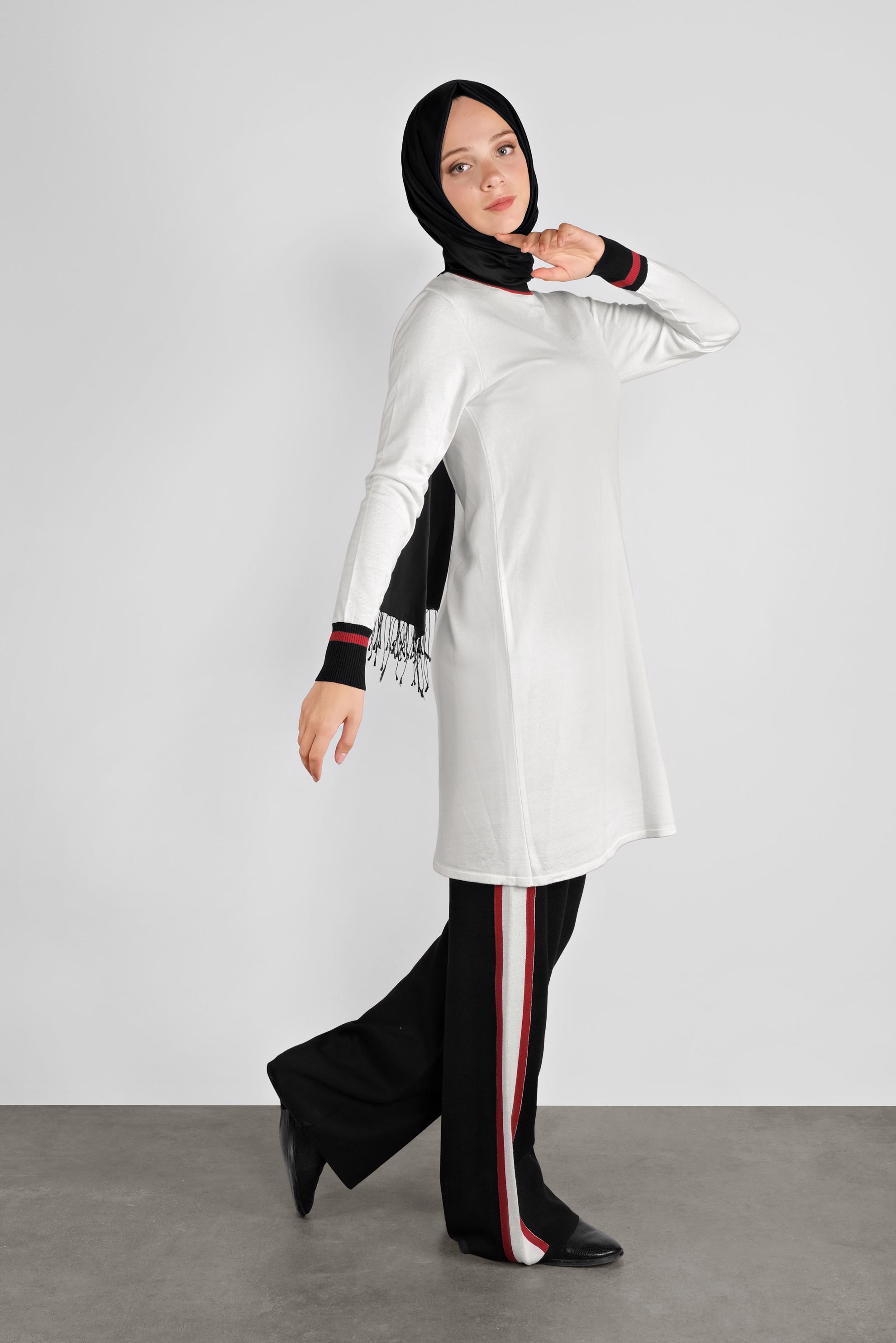 Tesettür giyim BEYAZ ŞERİTLİ TRİKO PANTOLONLU TAKIM 41052 