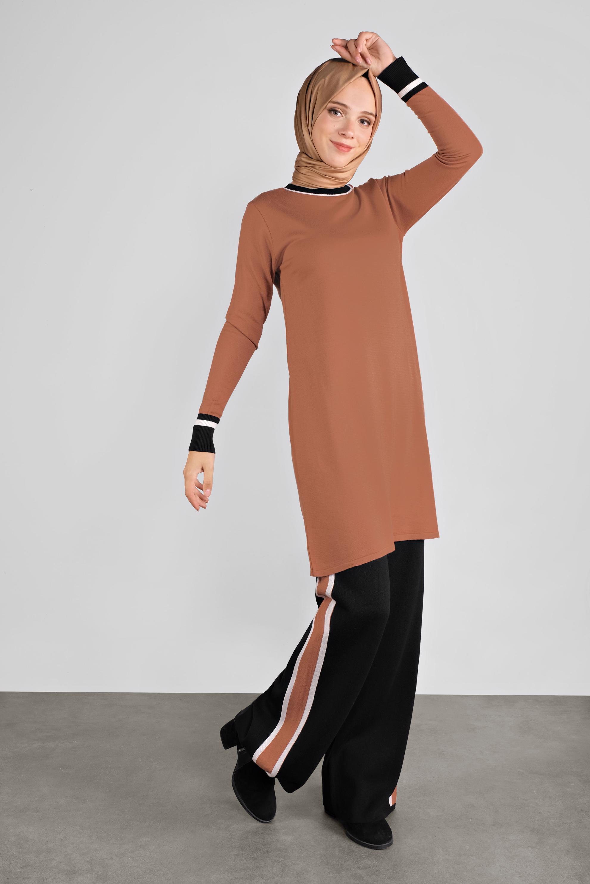 Tesettür giyim TURUNCU ŞERİTLİ TRİKO PANTOLONLU TAKIM 41052 