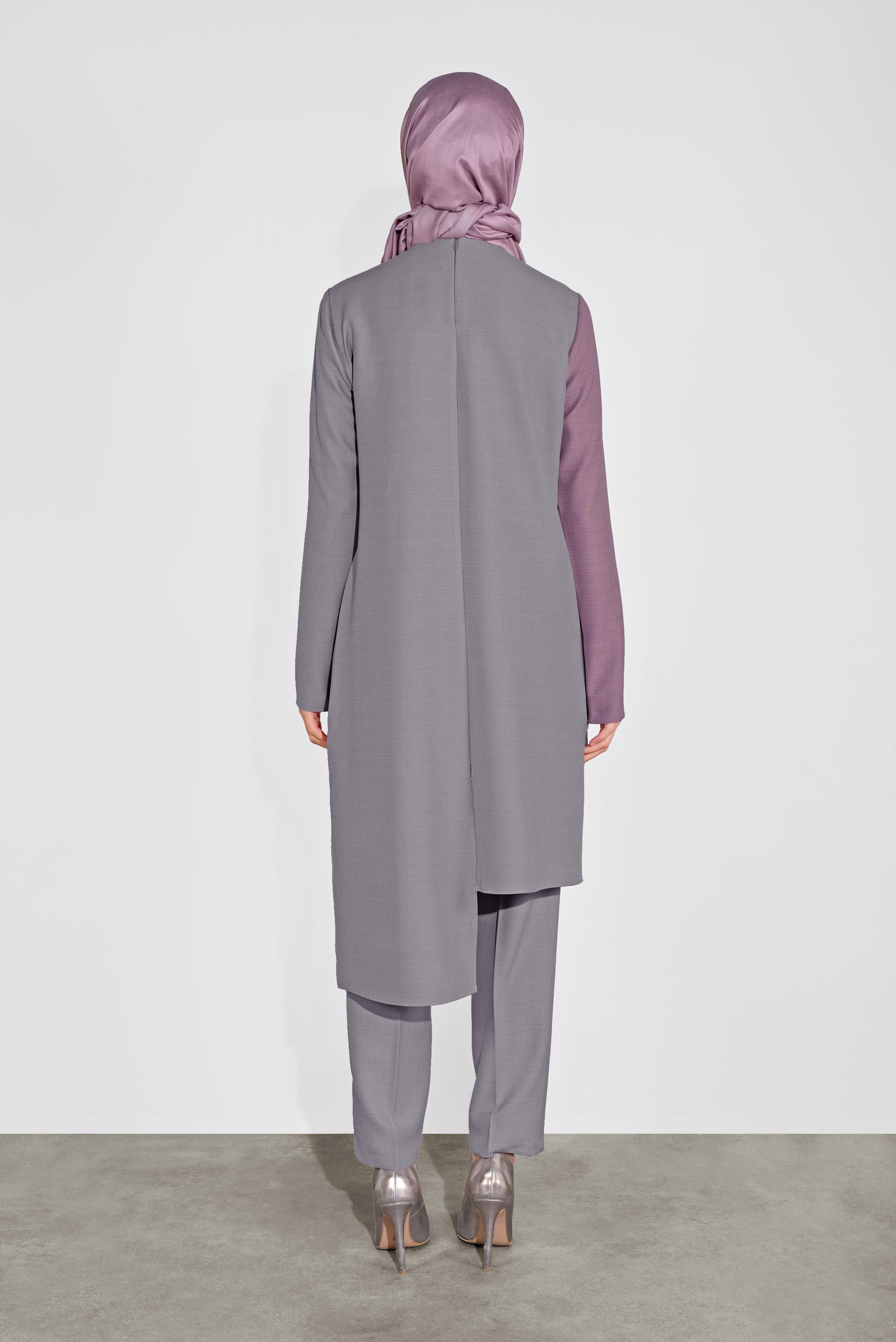 Tesettür giyim GRİ ASİMETRİK KESİM PANTOLONLU TAKIM 41115