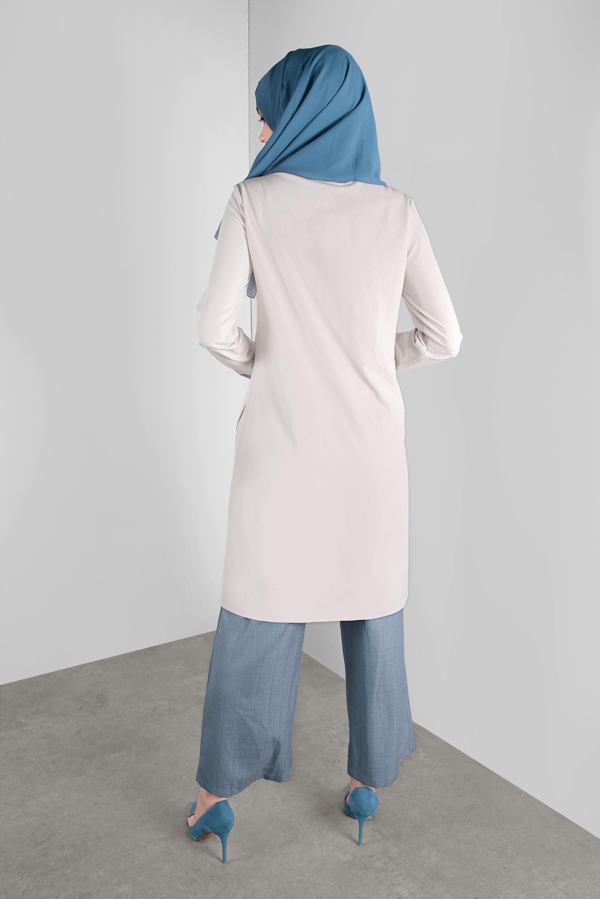 Tesettür giyim MAVİ ASİMETRİK KESİM DÜĞMELİ PANTOLONLU TAKIM 41116 