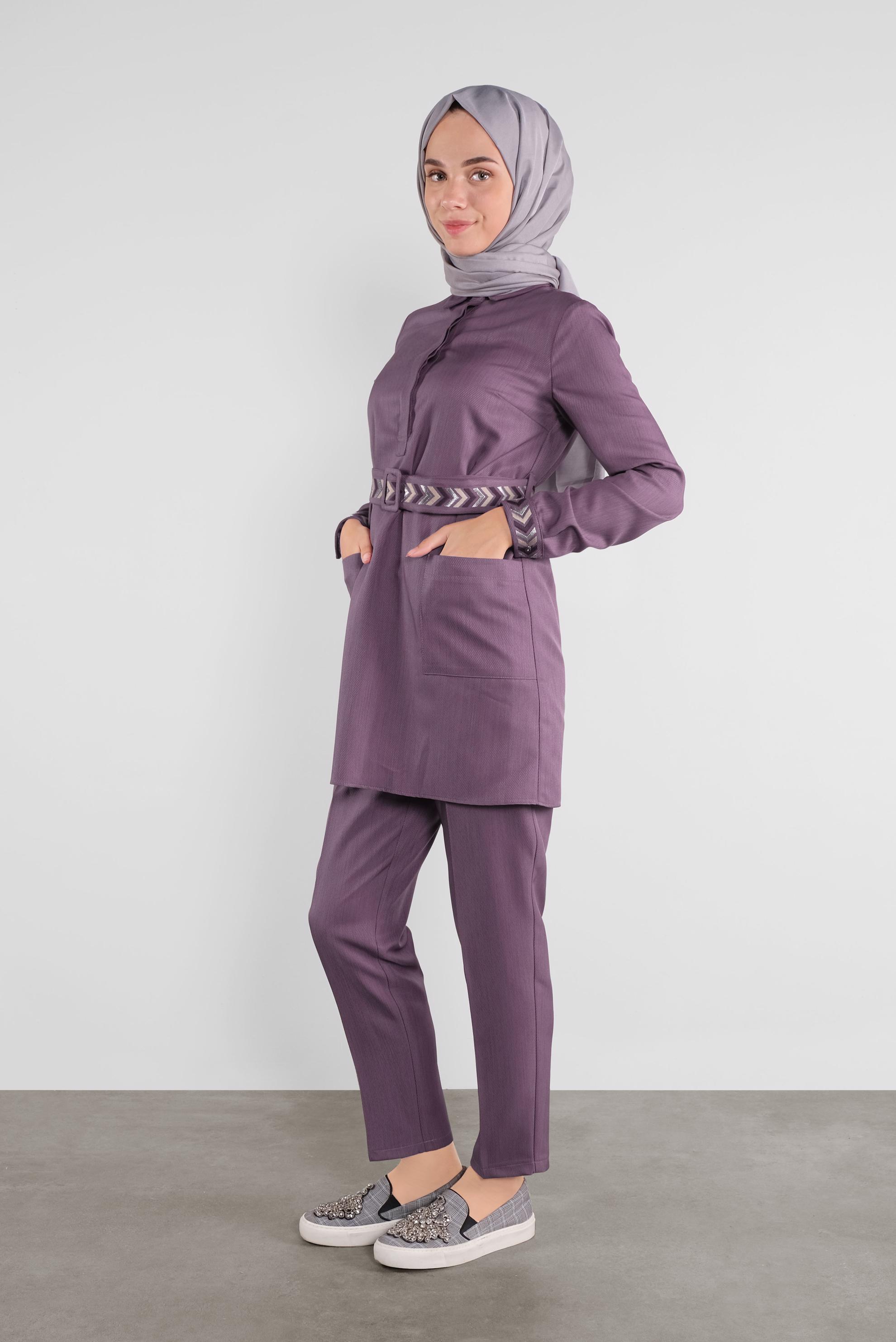 Tesettür giyim MOR  NAKIŞ DETAYLI İKİLİ PANTOLONLU TAKIM 41130 