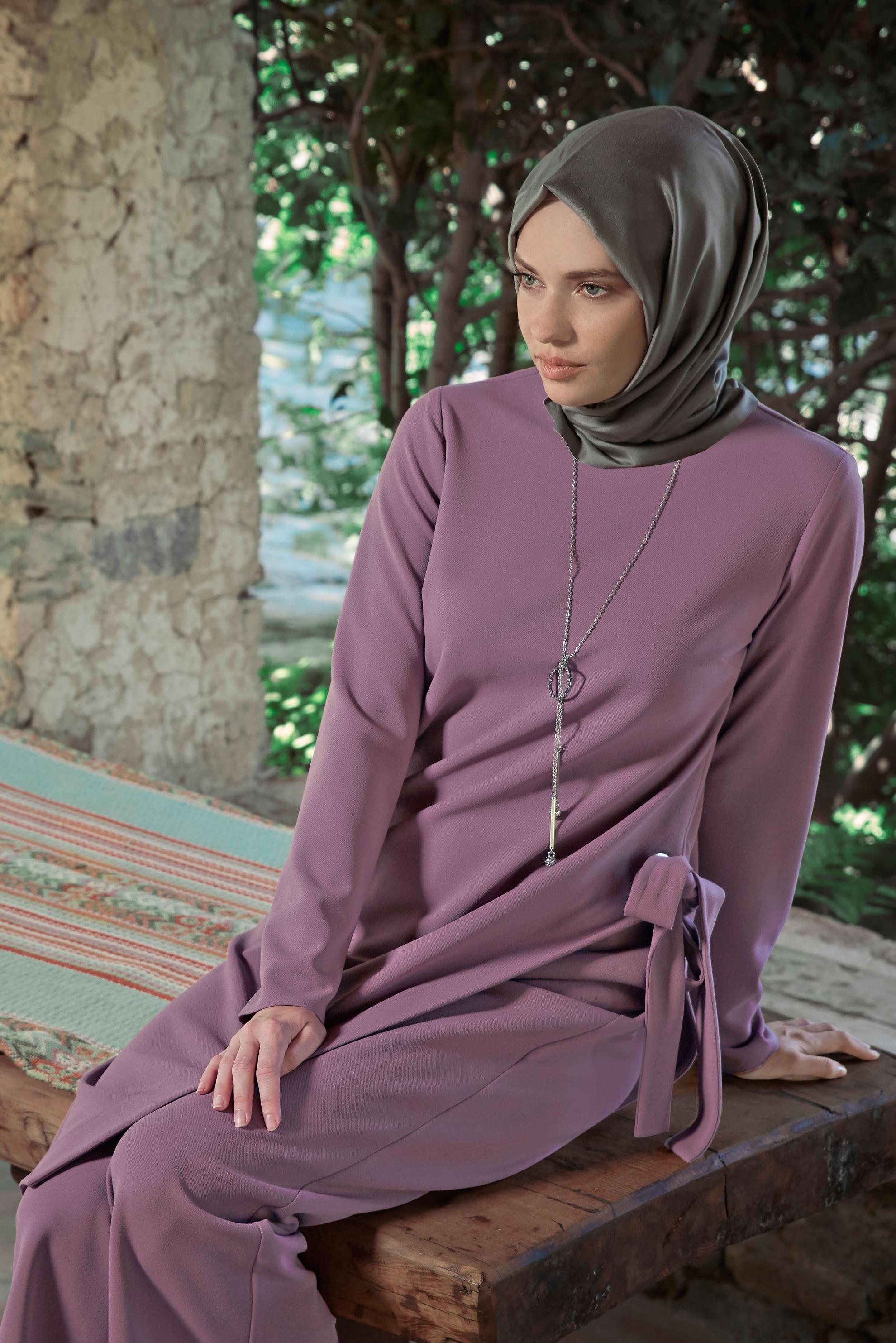 Tesettür giyim MOR FİYONK DETAYLI İKİLİ TAKIM 41131