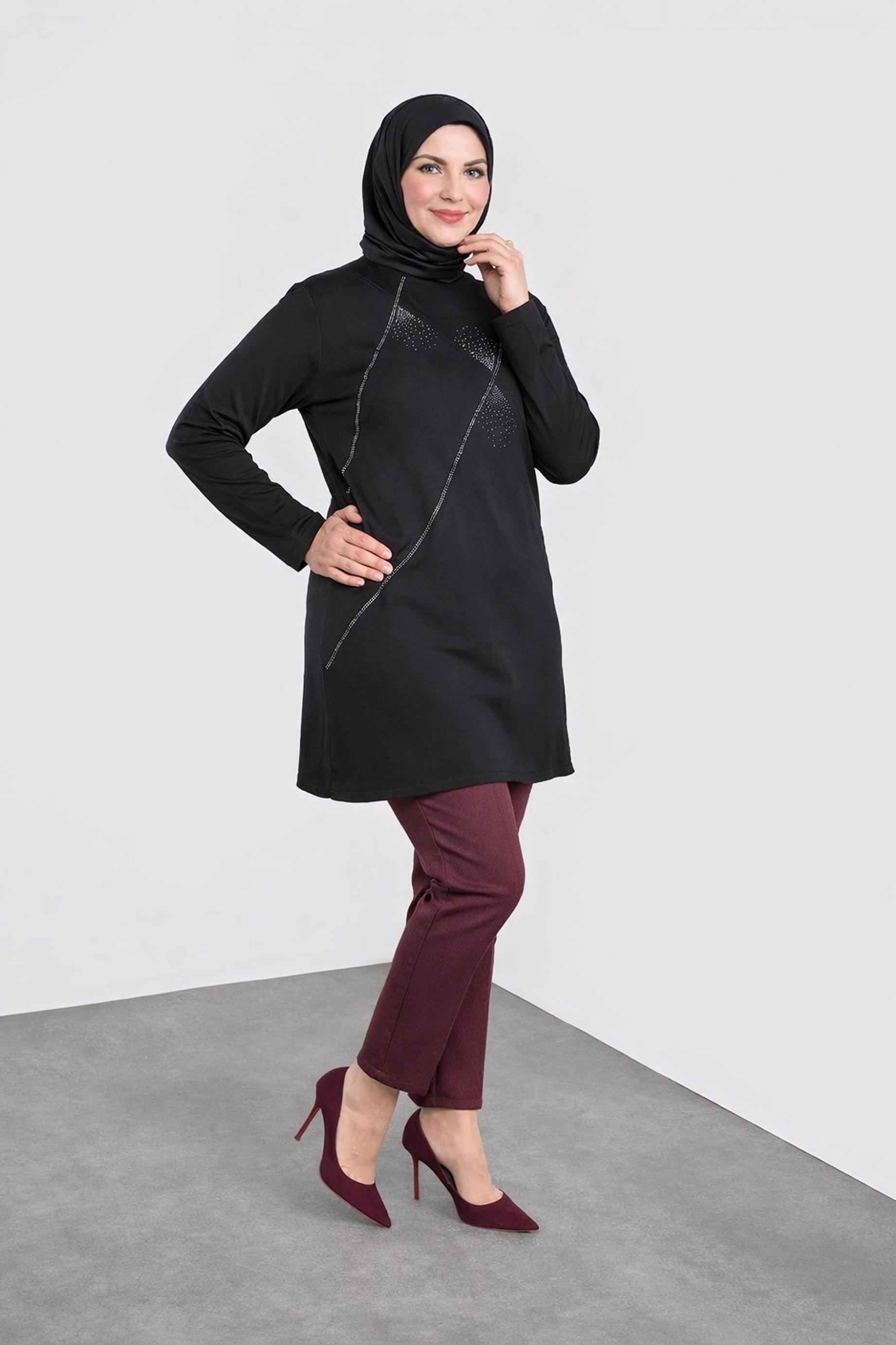 Tesettür giyim SİYAH TAŞ BASKILI TRİKO TUNİK  20113 