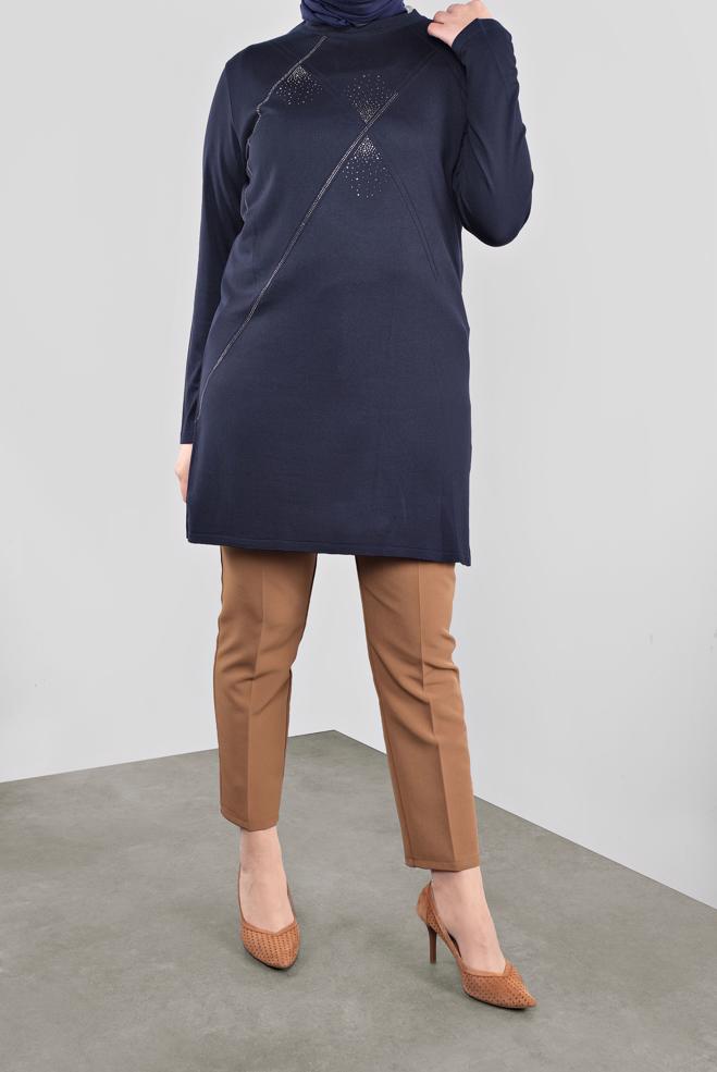 Vêtements hijab BLEU MARINE TUNIQUE EN TRICOT À EMBELLIE 20113 - ALVİNA