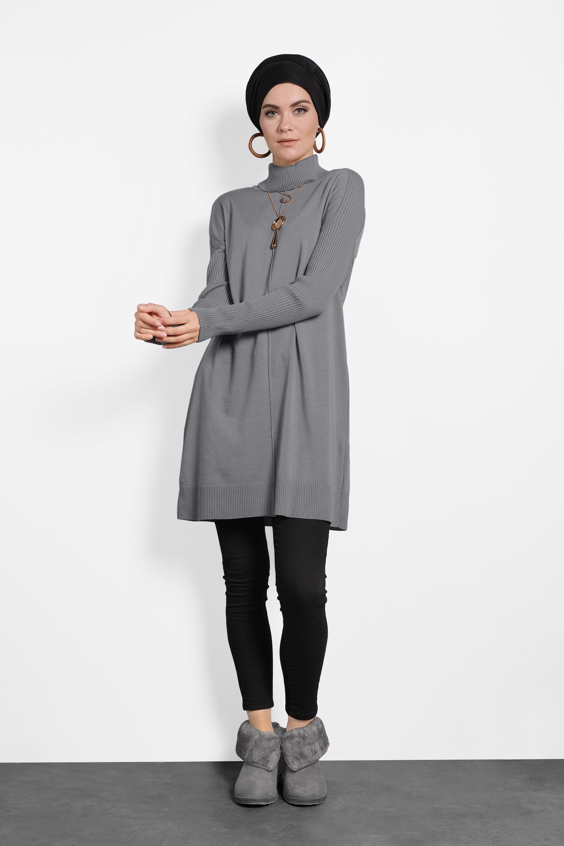 Tesettür giyim GRİ BALIKÇI YAKA SALAŞ TRİKO TUNİK 40001