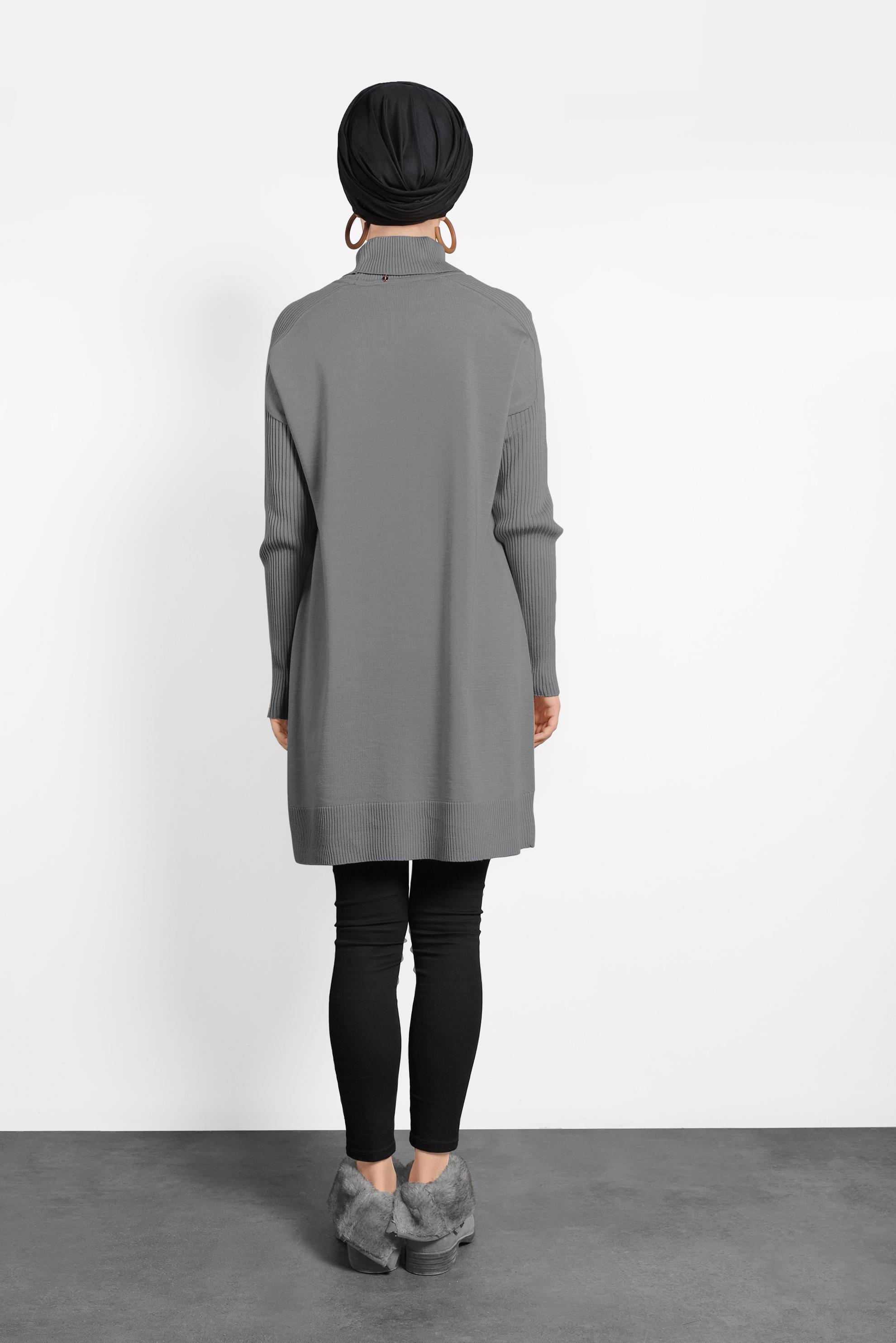 Tesettür giyim GRİ BALIKÇI YAKA SALAŞ TRİKO TUNİK 40001