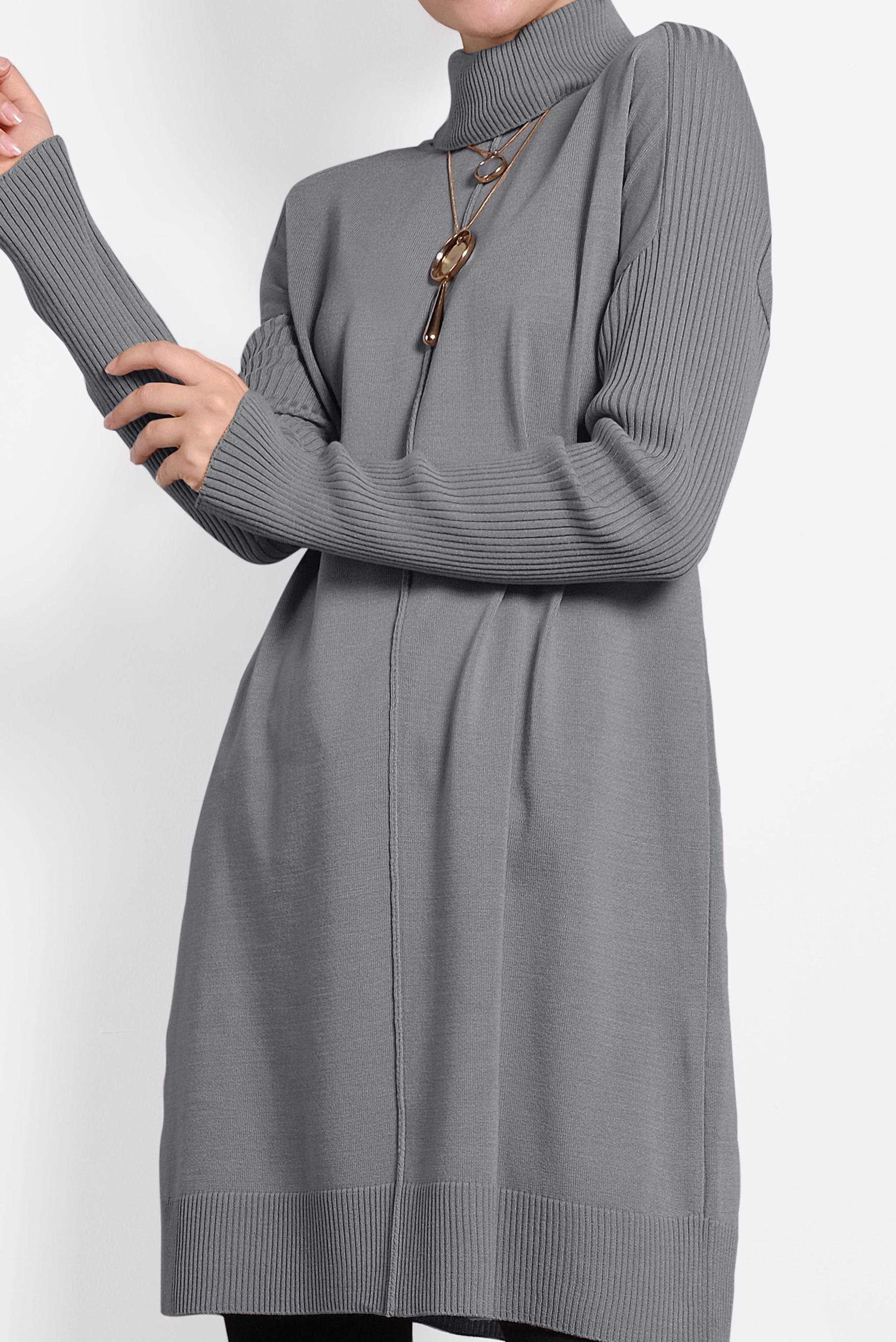 Tesettür giyim GRİ BALIKÇI YAKA SALAŞ TRİKO TUNİK 40001