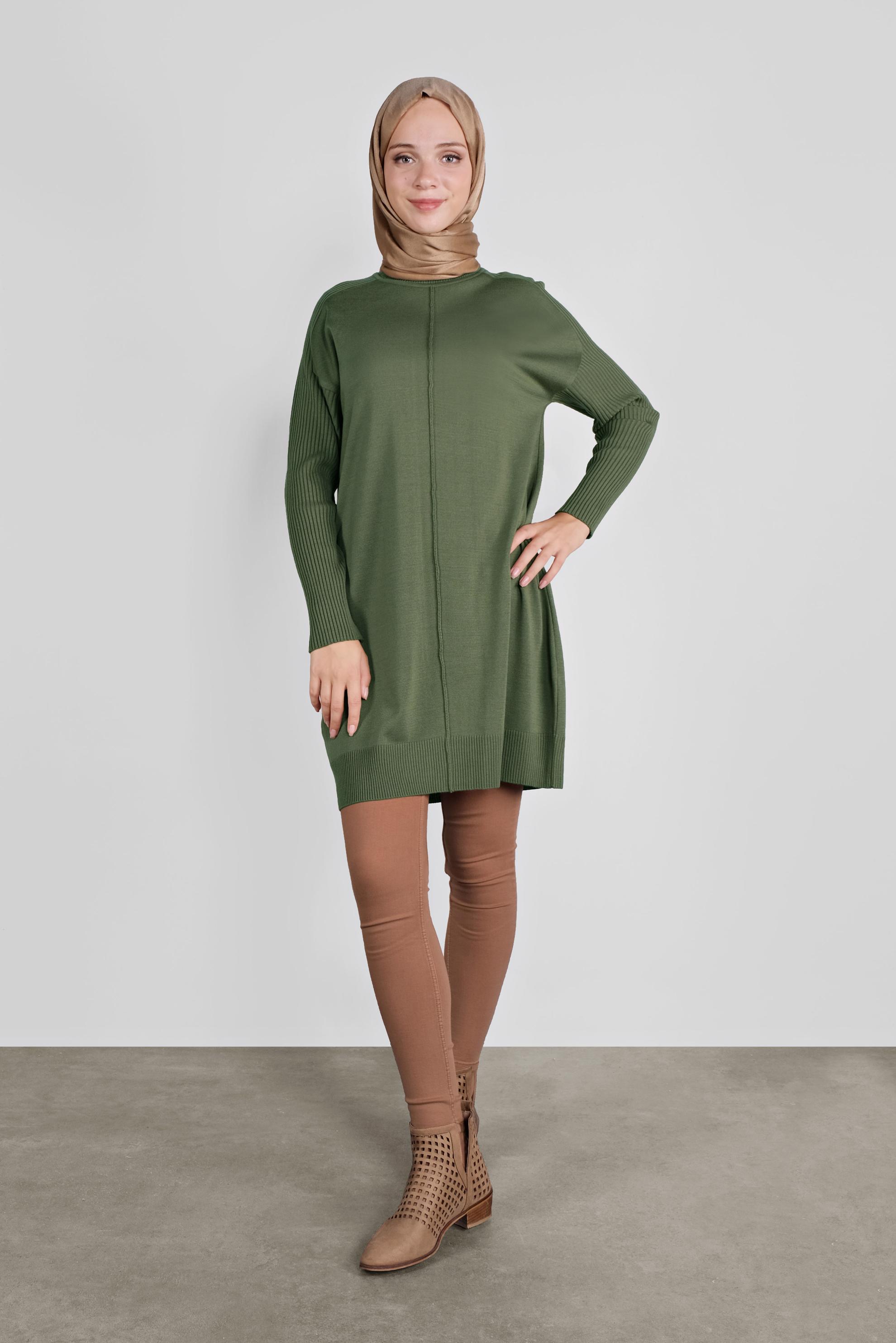 Tesettür giyim YEŞİL BALIKÇI YAKA SALAŞ TRİKO TUNİK 40001