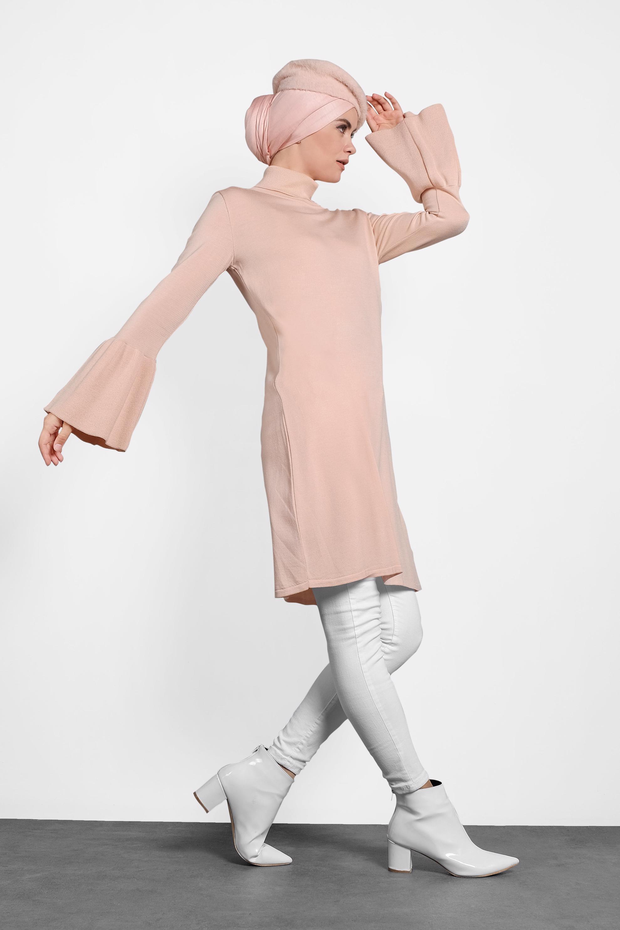 Tesettür giyim PUDRA GENİŞ KOL BALIKÇI YAKA TRİKO TUNİK 40002
