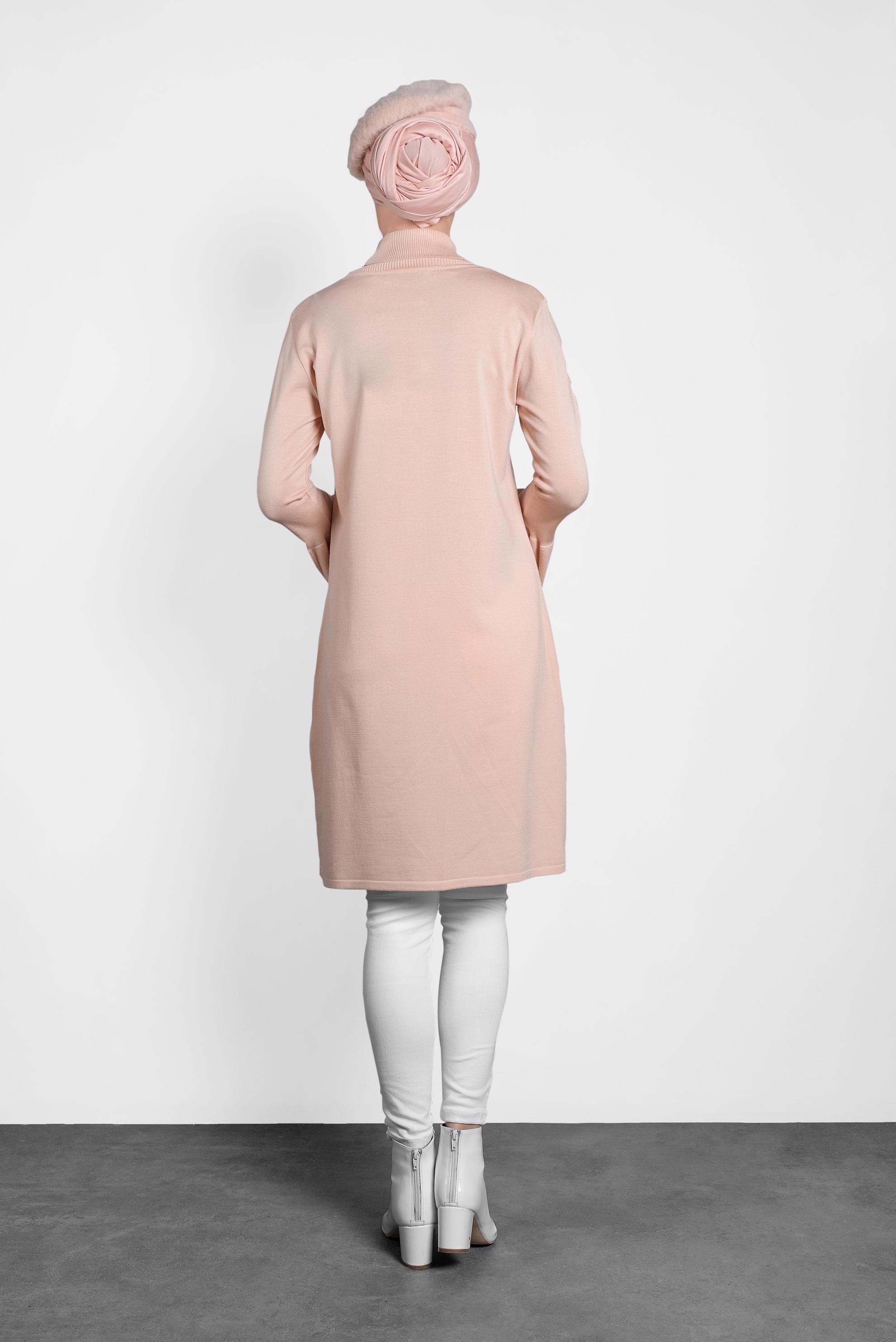 Tesettür giyim PUDRA GENİŞ KOL BALIKÇI YAKA TRİKO TUNİK 40002