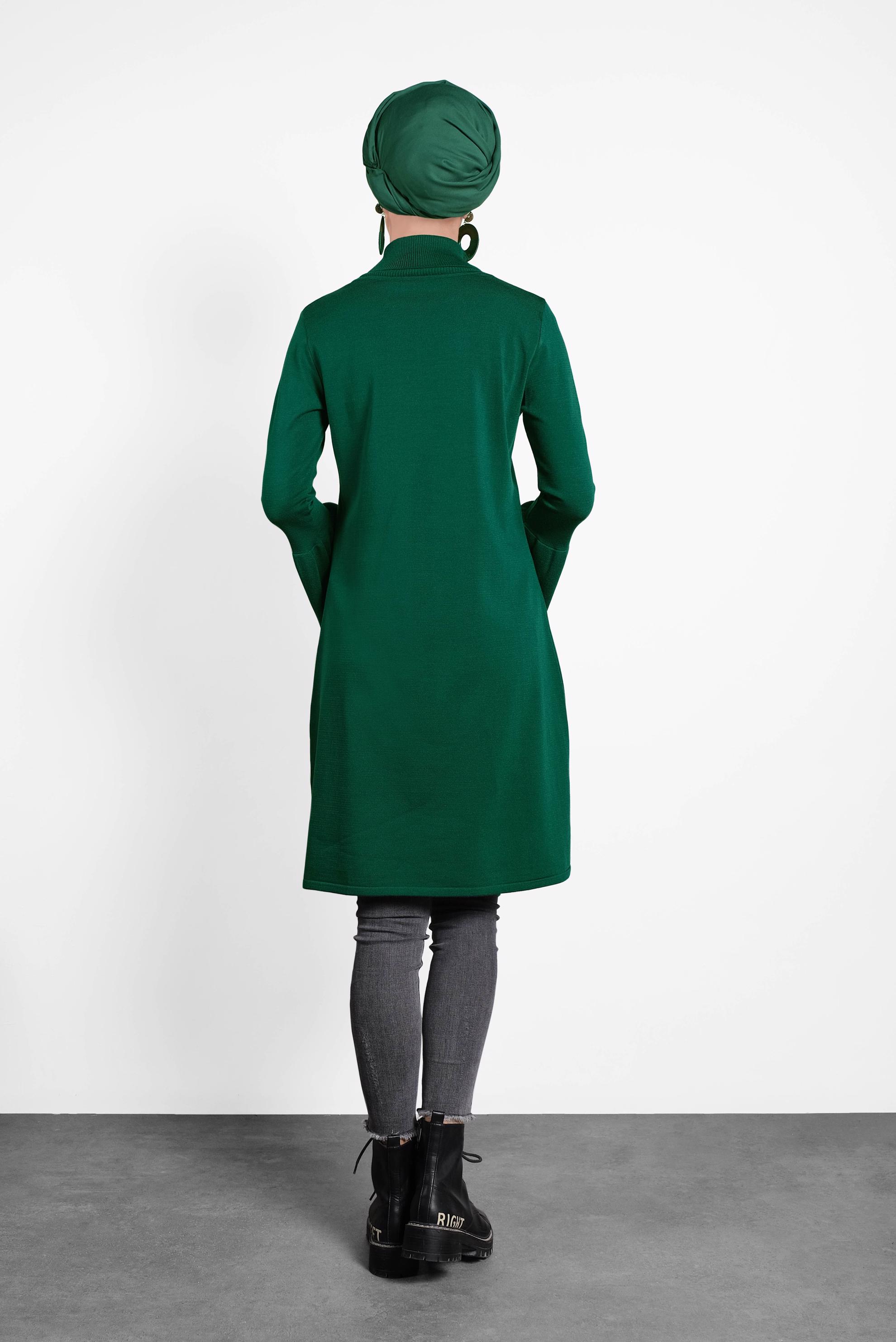 Tesettür giyim YEŞİL GENİŞ KOL BALIKÇI YAKA TRİKO TUNİK 40002