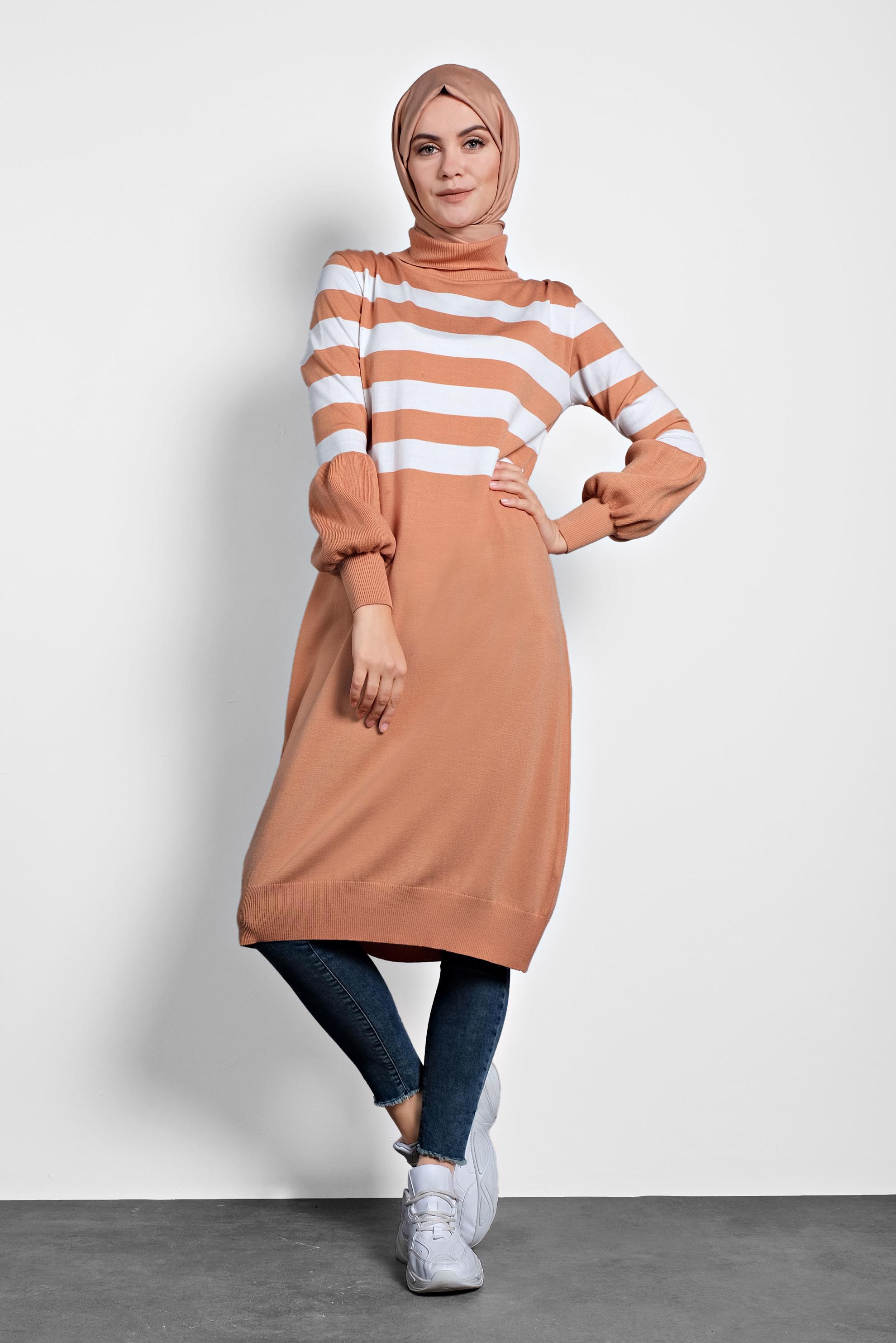 Tesettür giyim PEMBE BİSHOP-KOL ŞERİTLİ TRİKO TUNİK 40004 