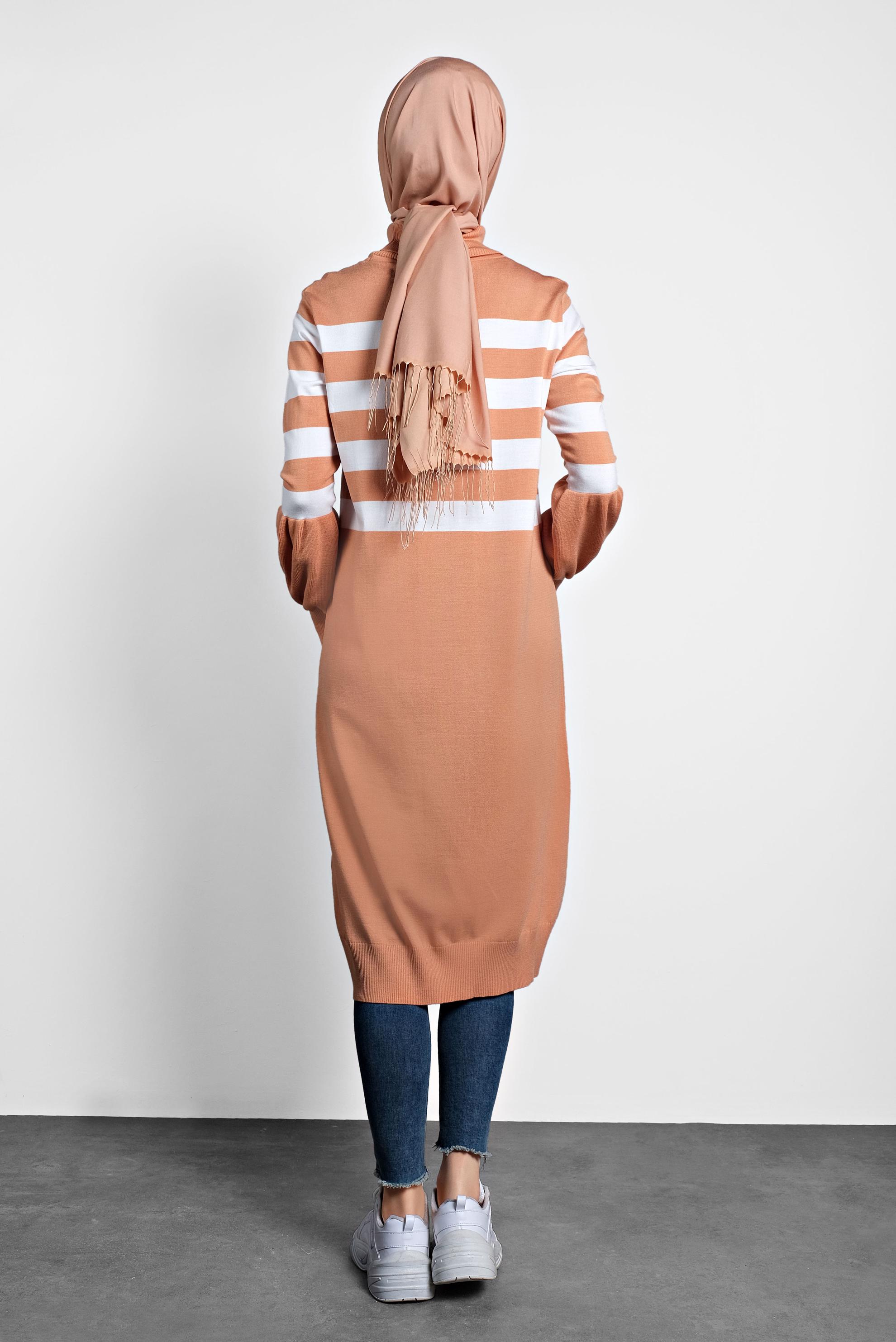 Tesettür giyim PEMBE BİSHOP-KOL ŞERİTLİ TRİKO TUNİK 40004 