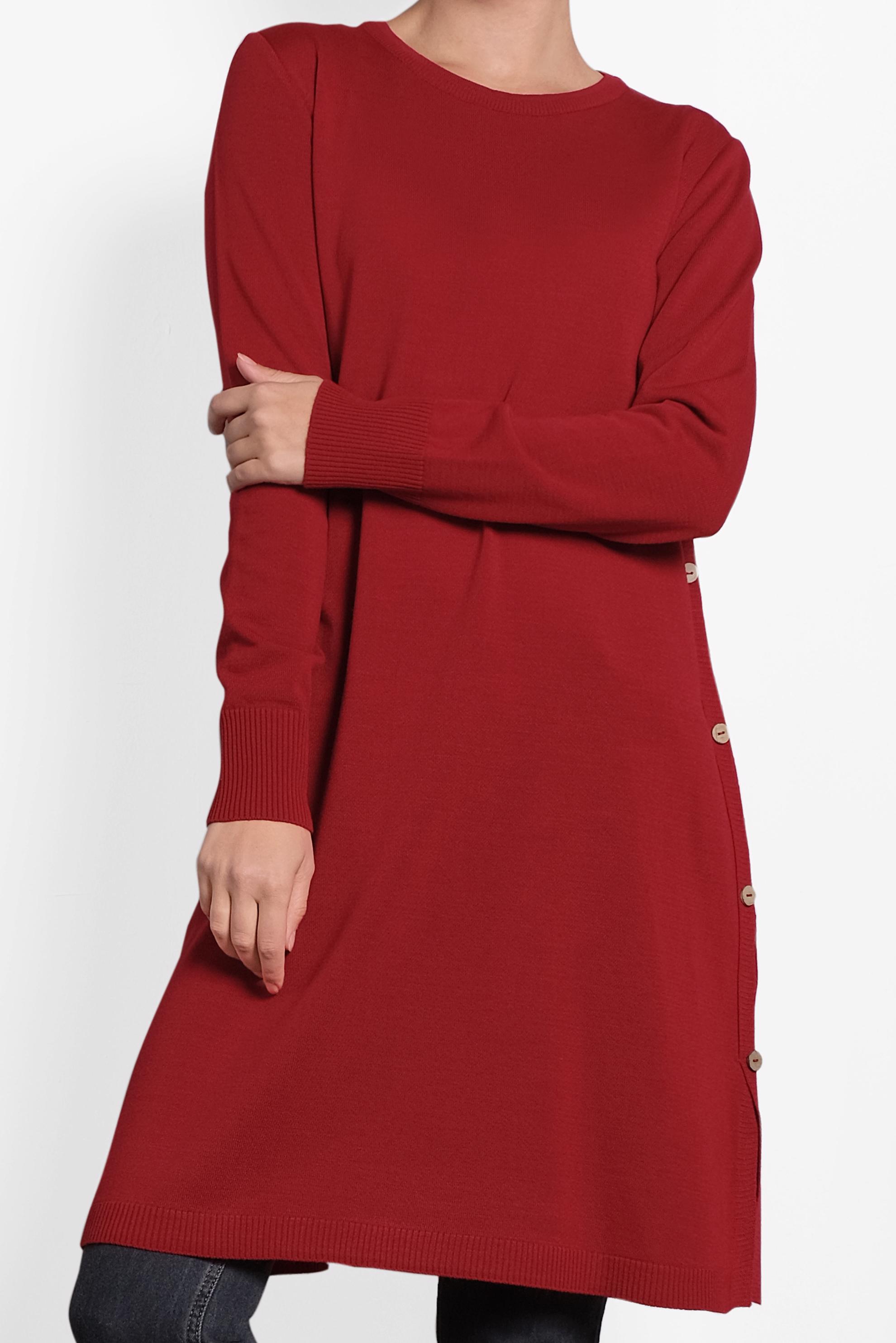 Tesettür giyim KIRMIZI YANLARI DÜĞMELİ TRİKO TUNİK 40005