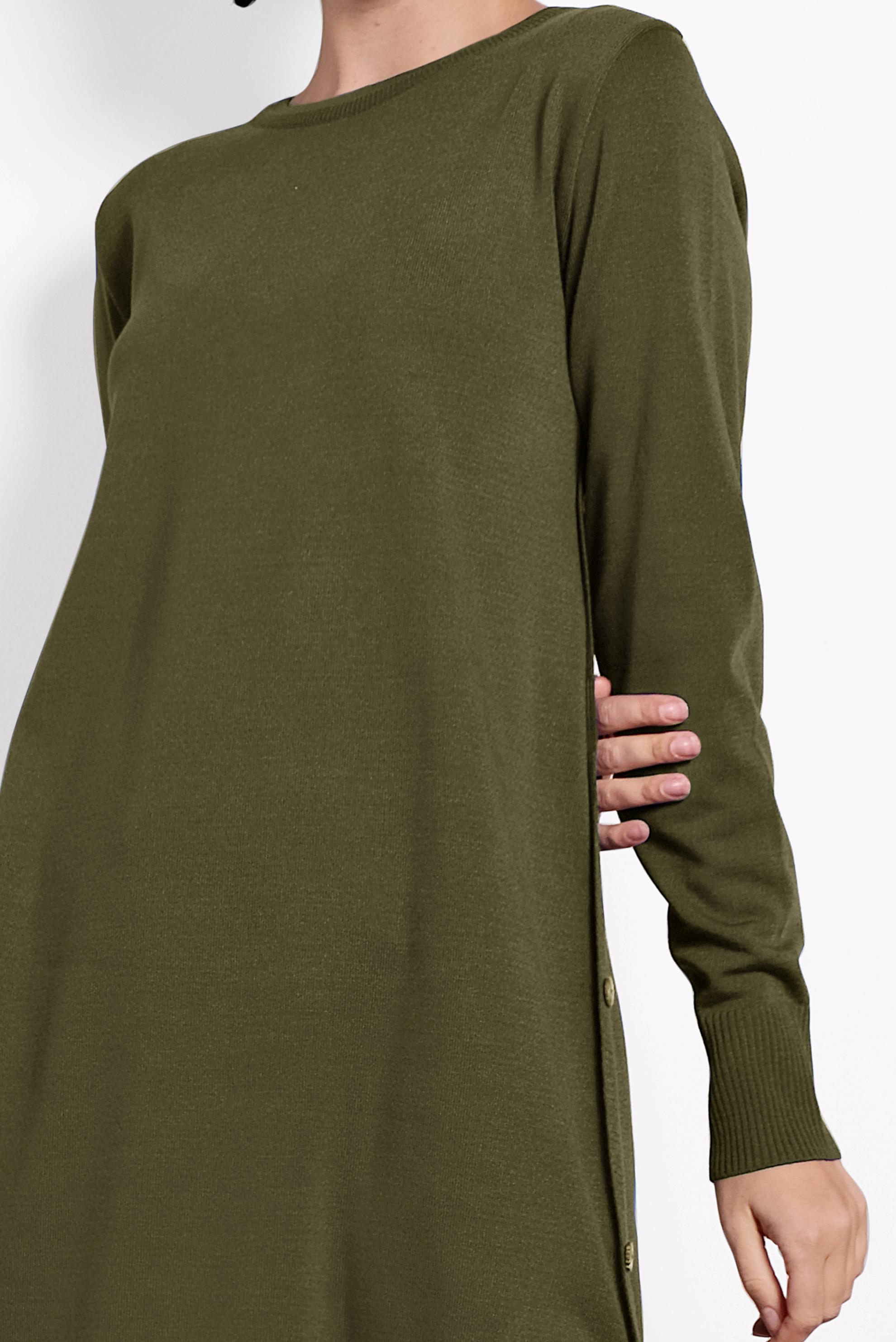 Tesettür giyim HAKİ YANLARI DÜĞMELİ TRİKO TUNİK 40005