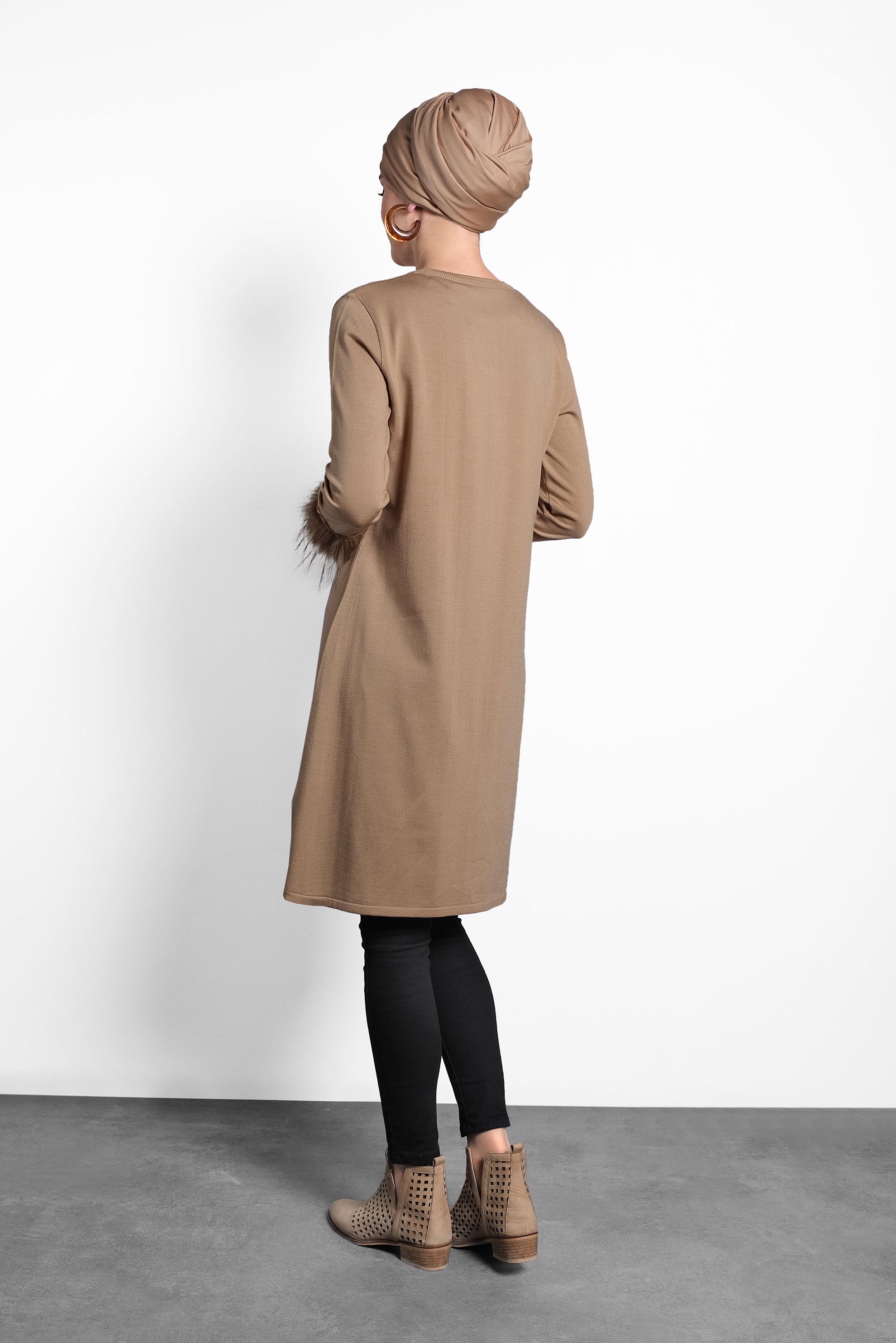 Tesettür giyim KAHVE KÜRK DETAYLI PUL PAYET TRİKO TUNİK 40006