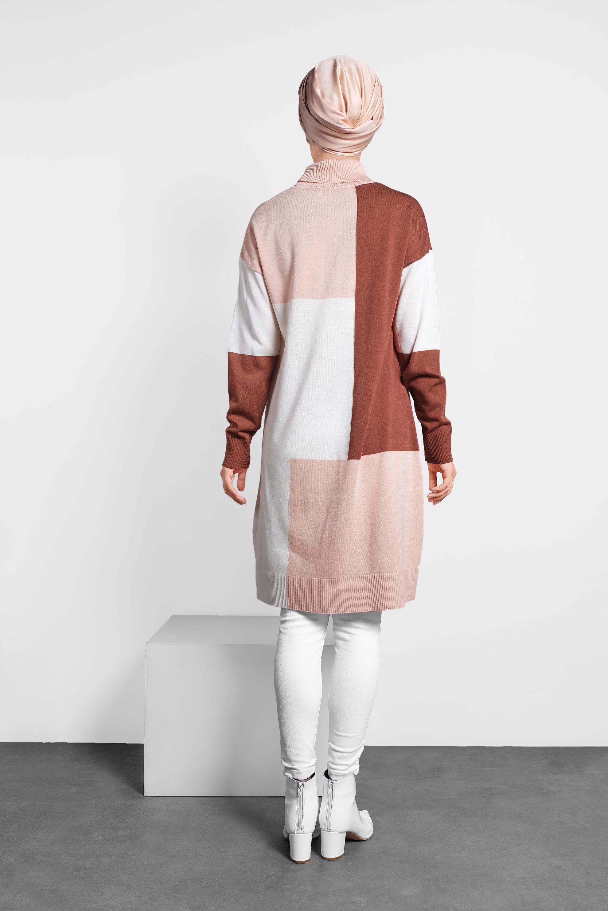 Tesettür giyim PUDRA BALIKÇI YAKA TRİKO TUNİK 40008 