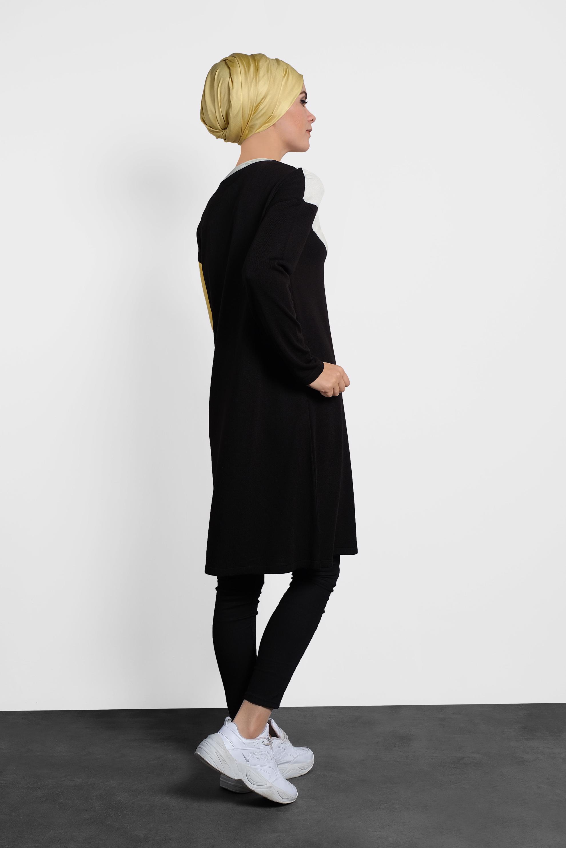 Tesettür giyim SİYAH ÜÇ RENKLİ TRİKO TUNİK 40010