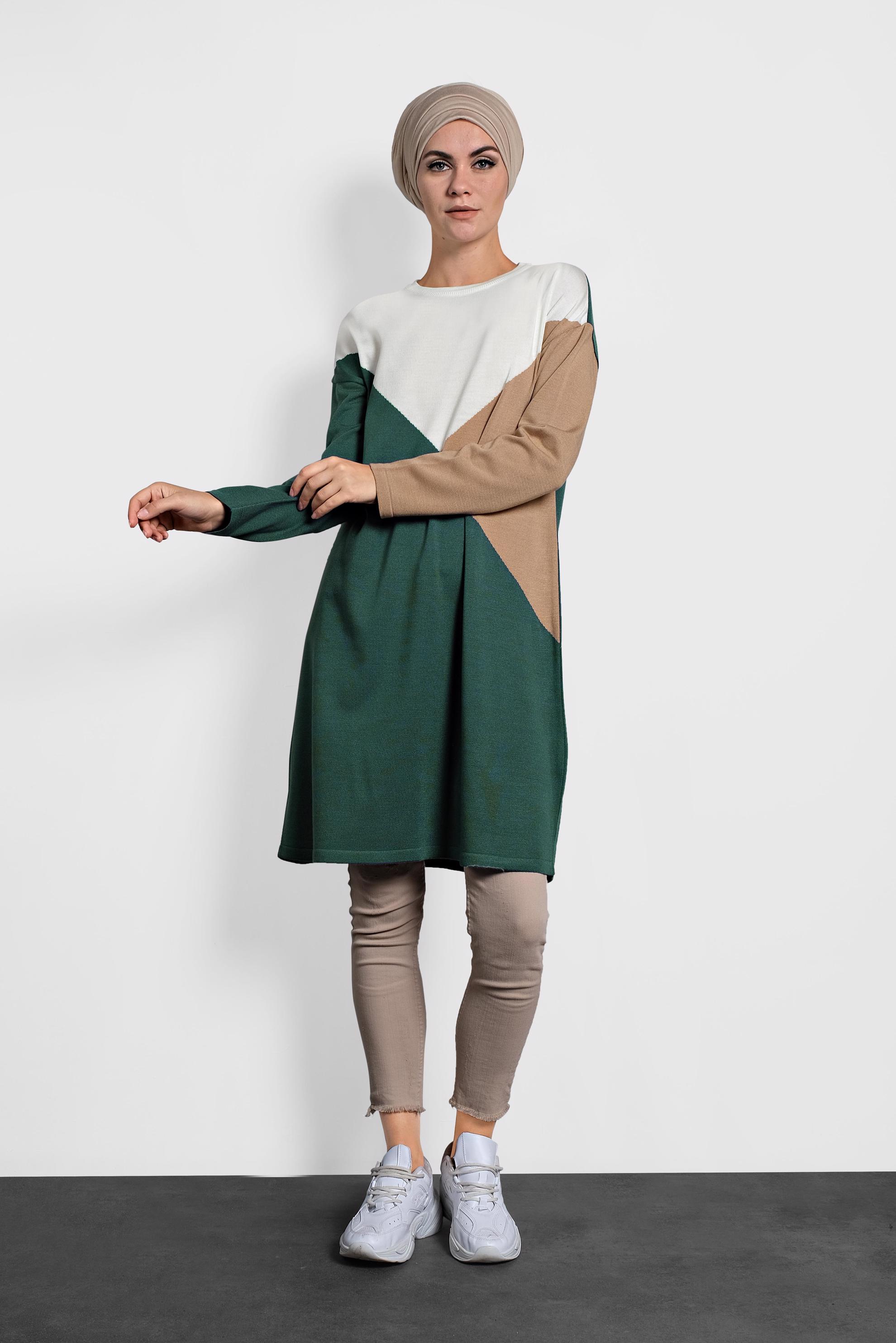 Tesettür giyim MAVİ ÜÇ RENKLİ TRİKO TUNİK 40010