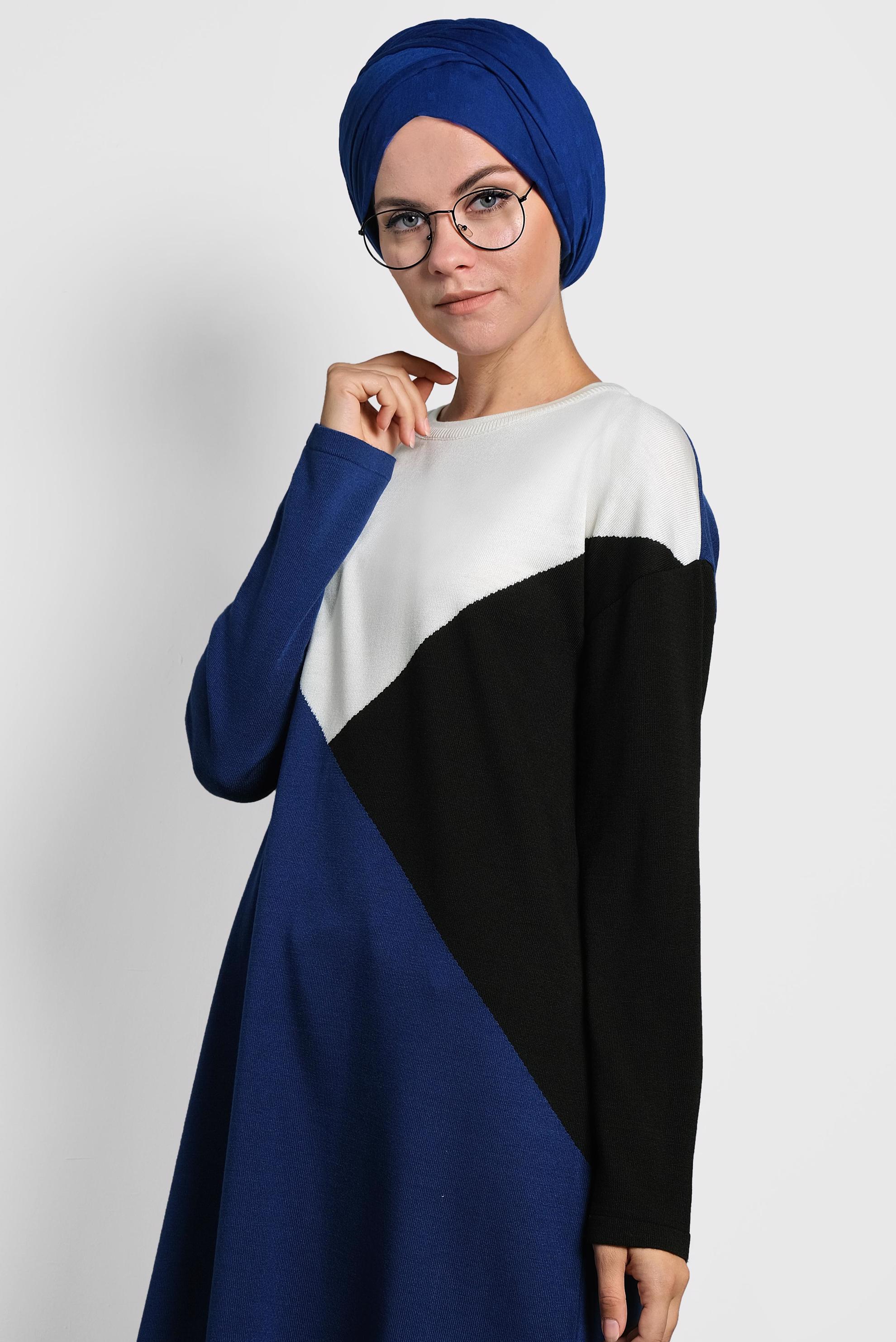 Tesettür giyim LACİVERT ÜÇ RENKLİ TRİKO TUNİK 40010