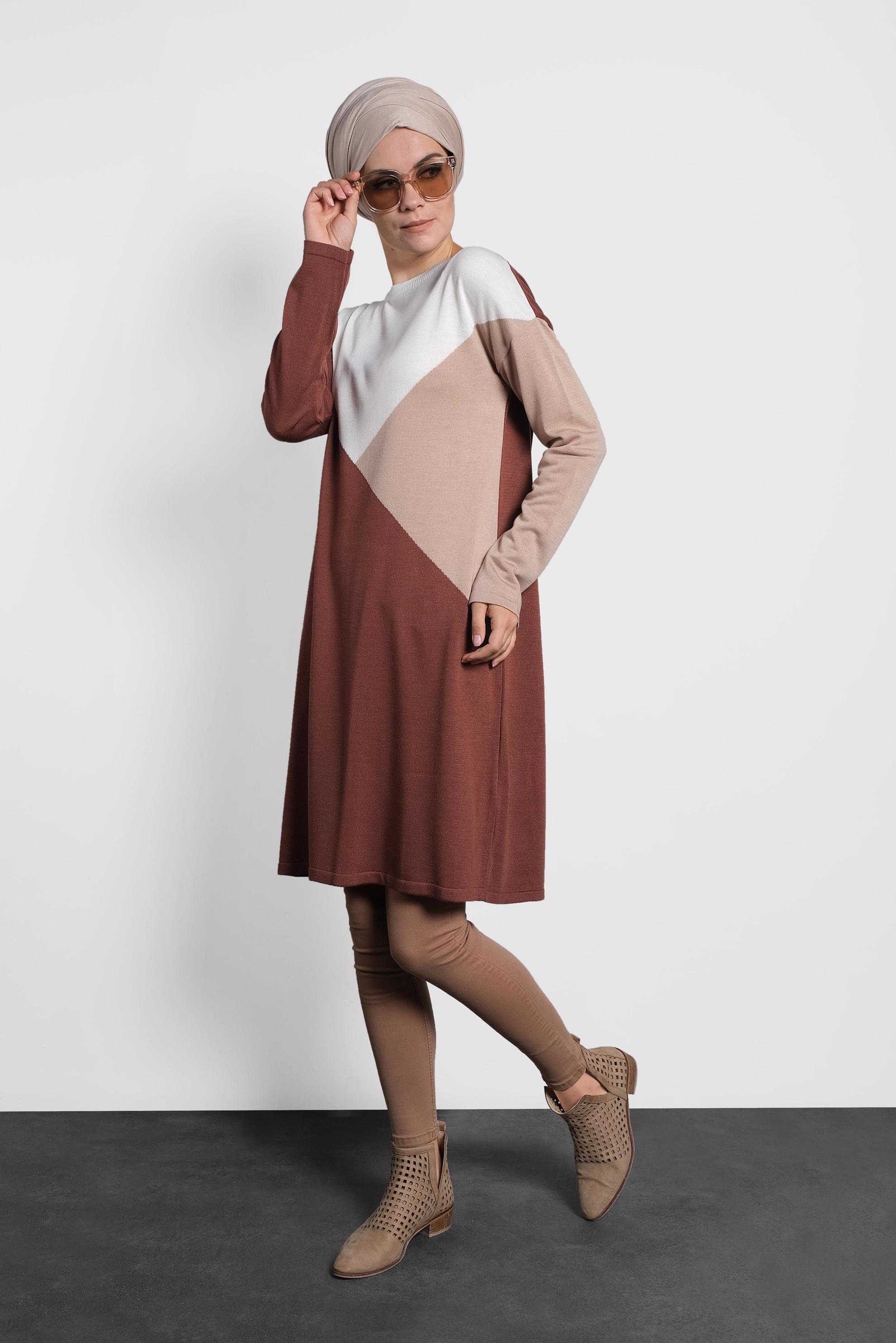 Tesettür giyim KAHVE ÜÇ RENKLİ TRİKO TUNİK 40010