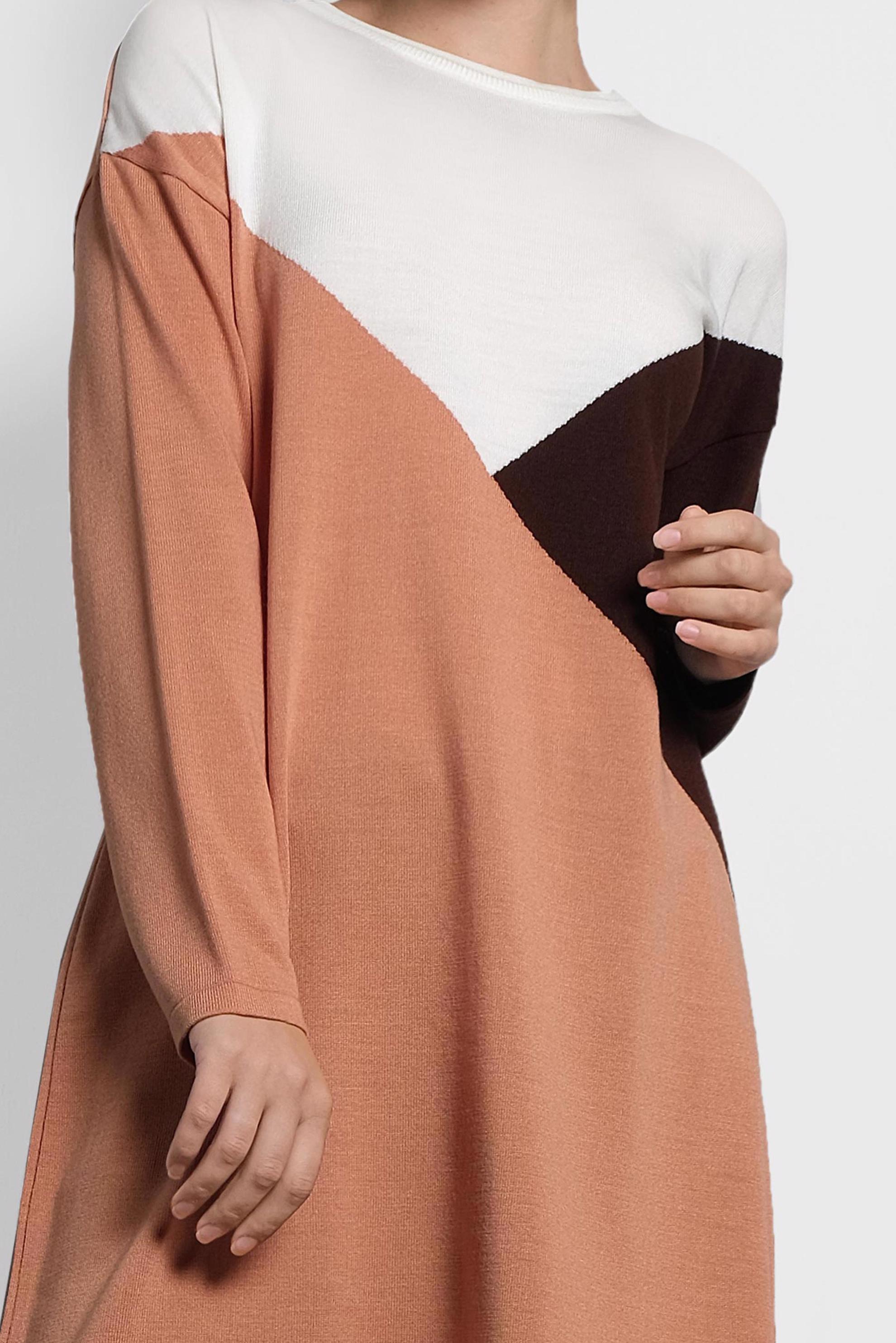 Tesettür giyim PEMBE ÜÇ RENKLİ TRİKO TUNİK 40010