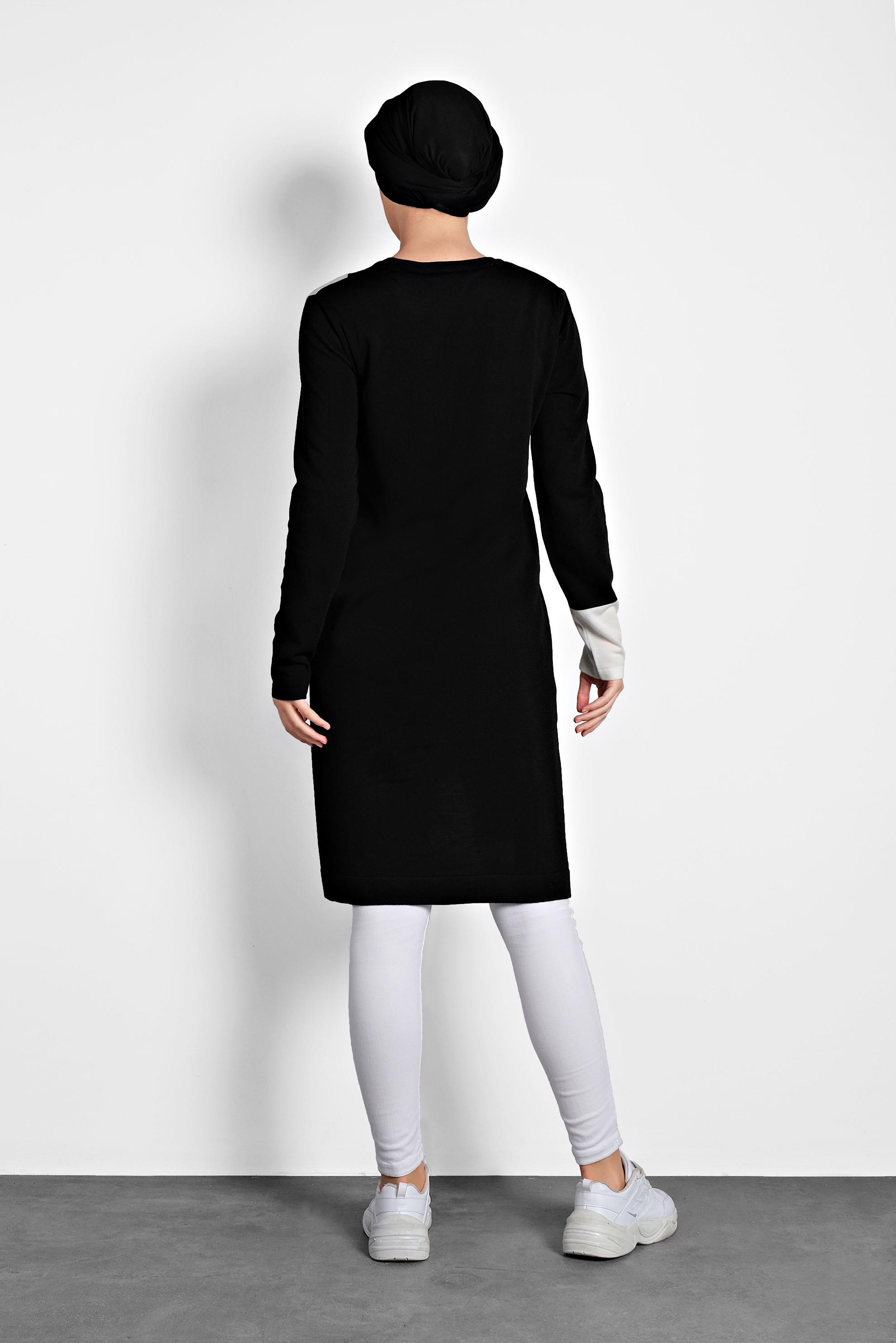 Tesettür giyim SİYAH ASİMETRİK TRİKO TUNİK 40015 