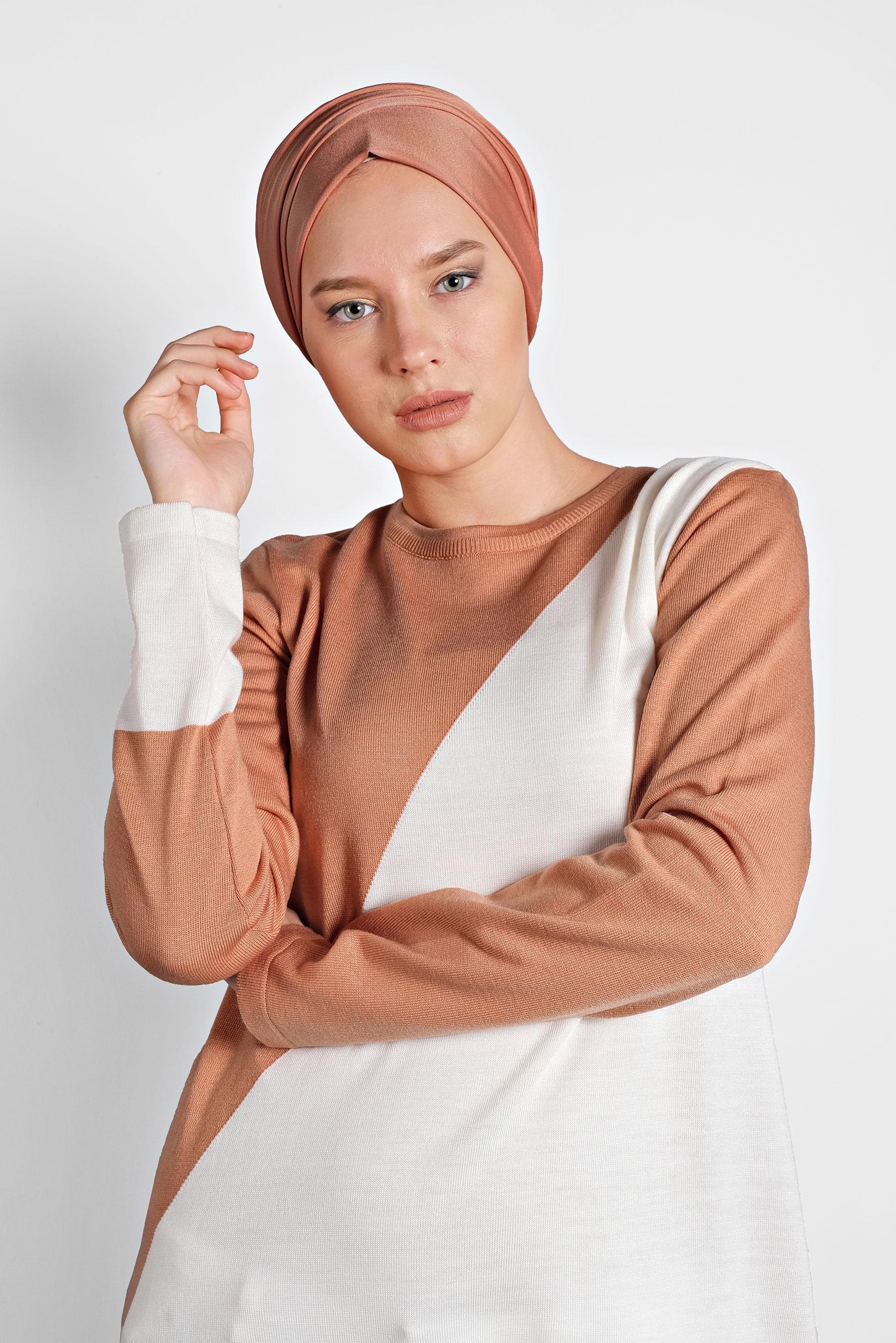 Tesettür giyim PEMBE ASİMETRİK TRİKO TUNİK 40015 