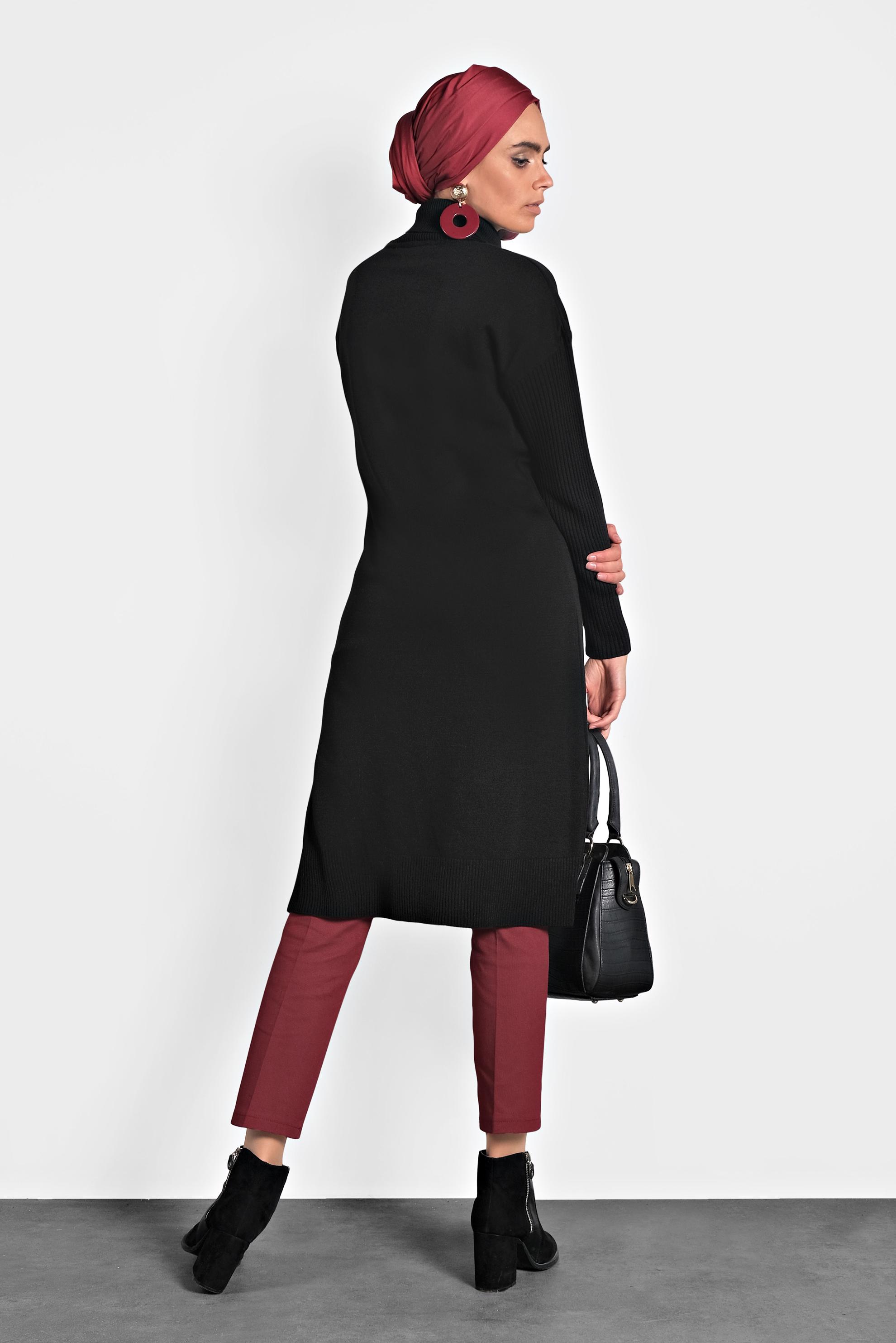 Tesettür giyim SİYAH BALIKÇI YAKA DÜĞMELİ TRİKO TUNİK 40016 