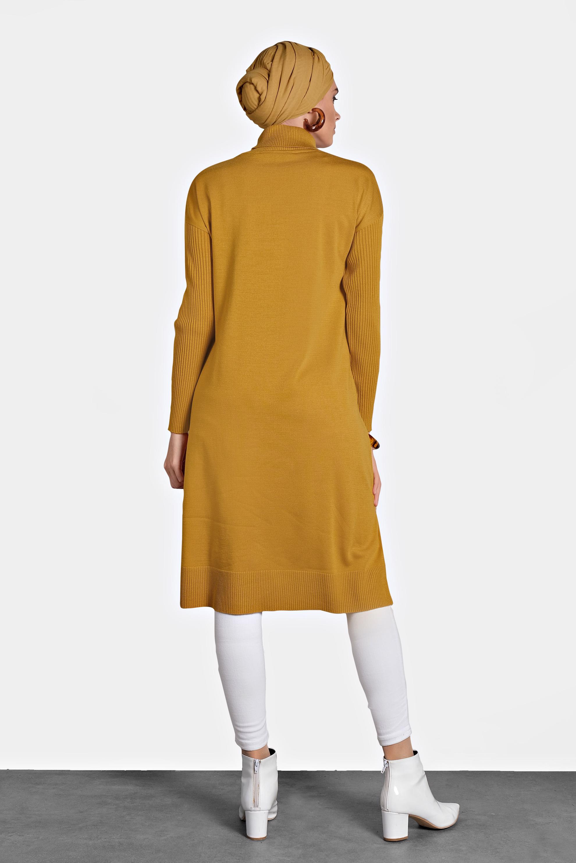 Tesettür giyim SARI BALIKÇI YAKA DÜĞMELİ TRİKO TUNİK 40016 