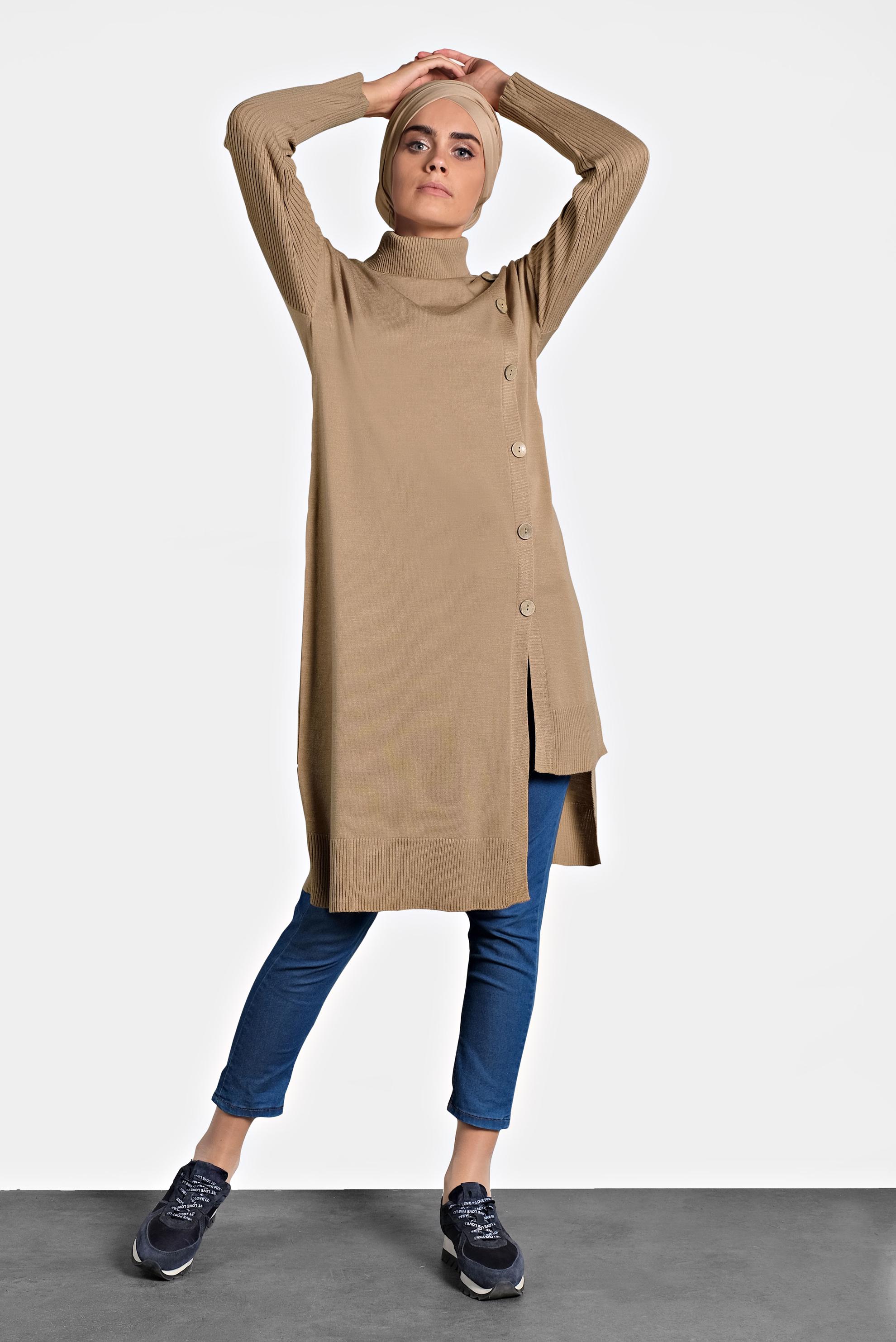 Tesettür giyim KAHVE BALIKÇI YAKA DÜĞMELİ TRİKO TUNİK 40016 