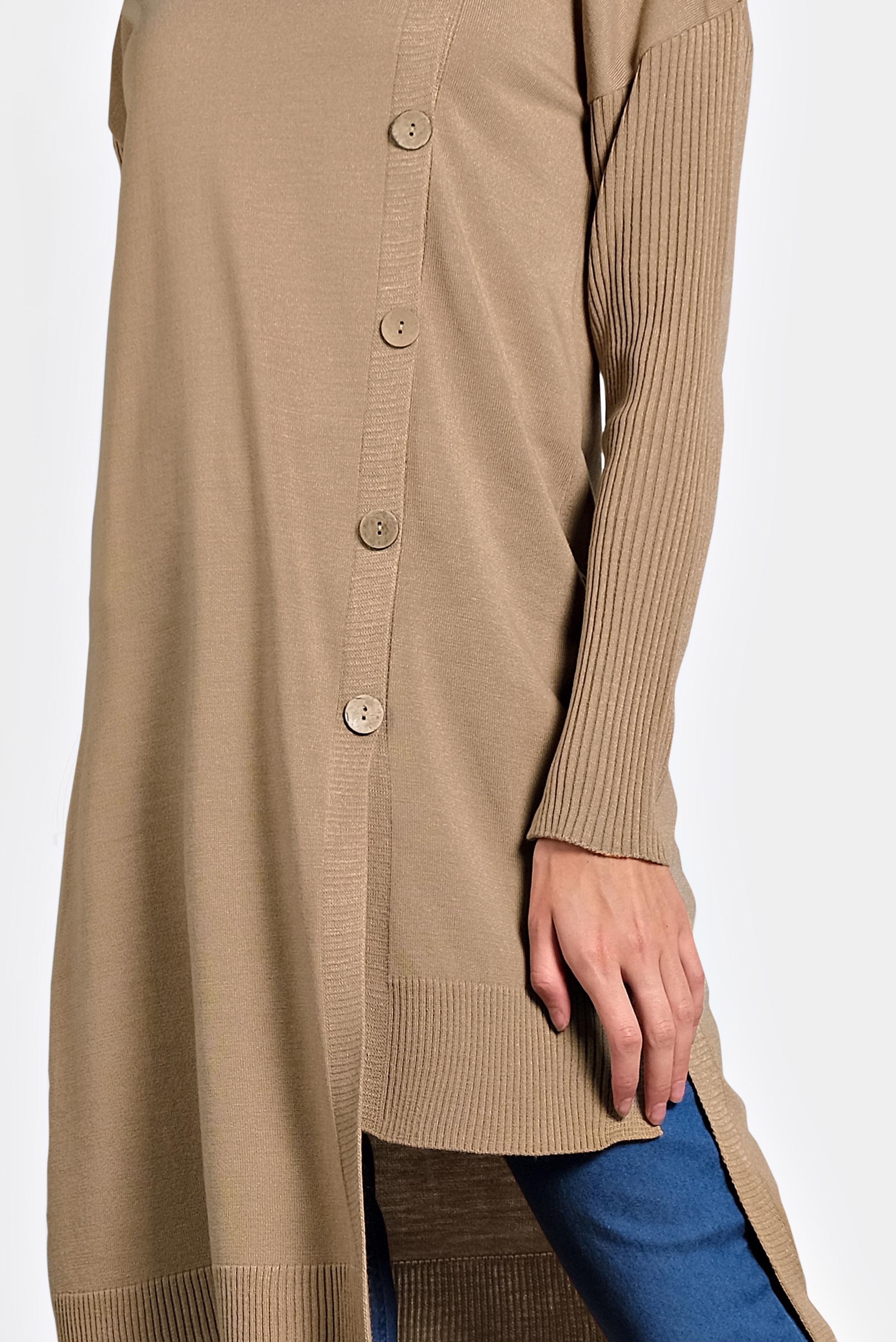 Tesettür giyim KAHVE BALIKÇI YAKA DÜĞMELİ TRİKO TUNİK 40016 