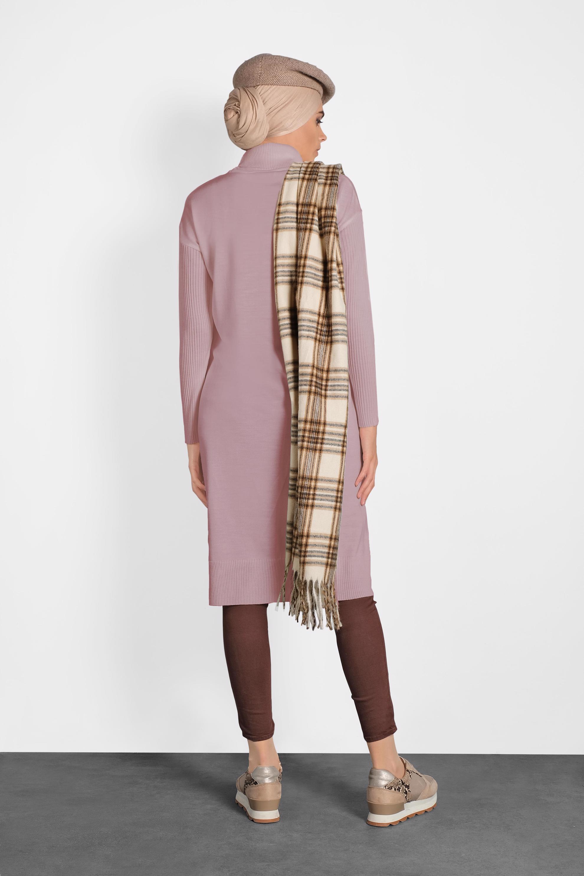 Tesettür giyim PUDRA BALIKÇI YAKA DÜĞMELİ TRİKO TUNİK 40016 