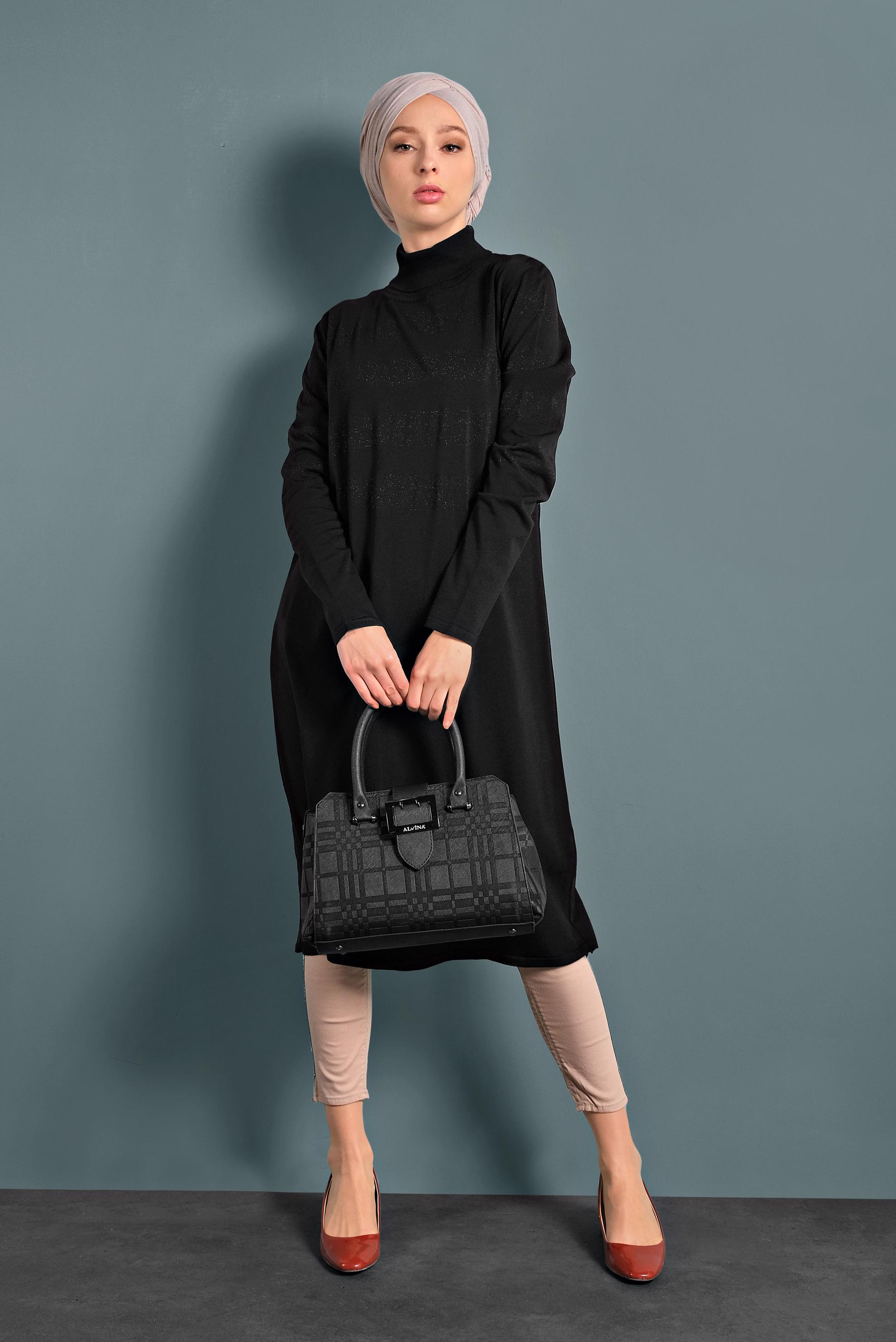 Tesettür giyim SİYAH SİM DETAYLI TRİKO TUNİK 40020