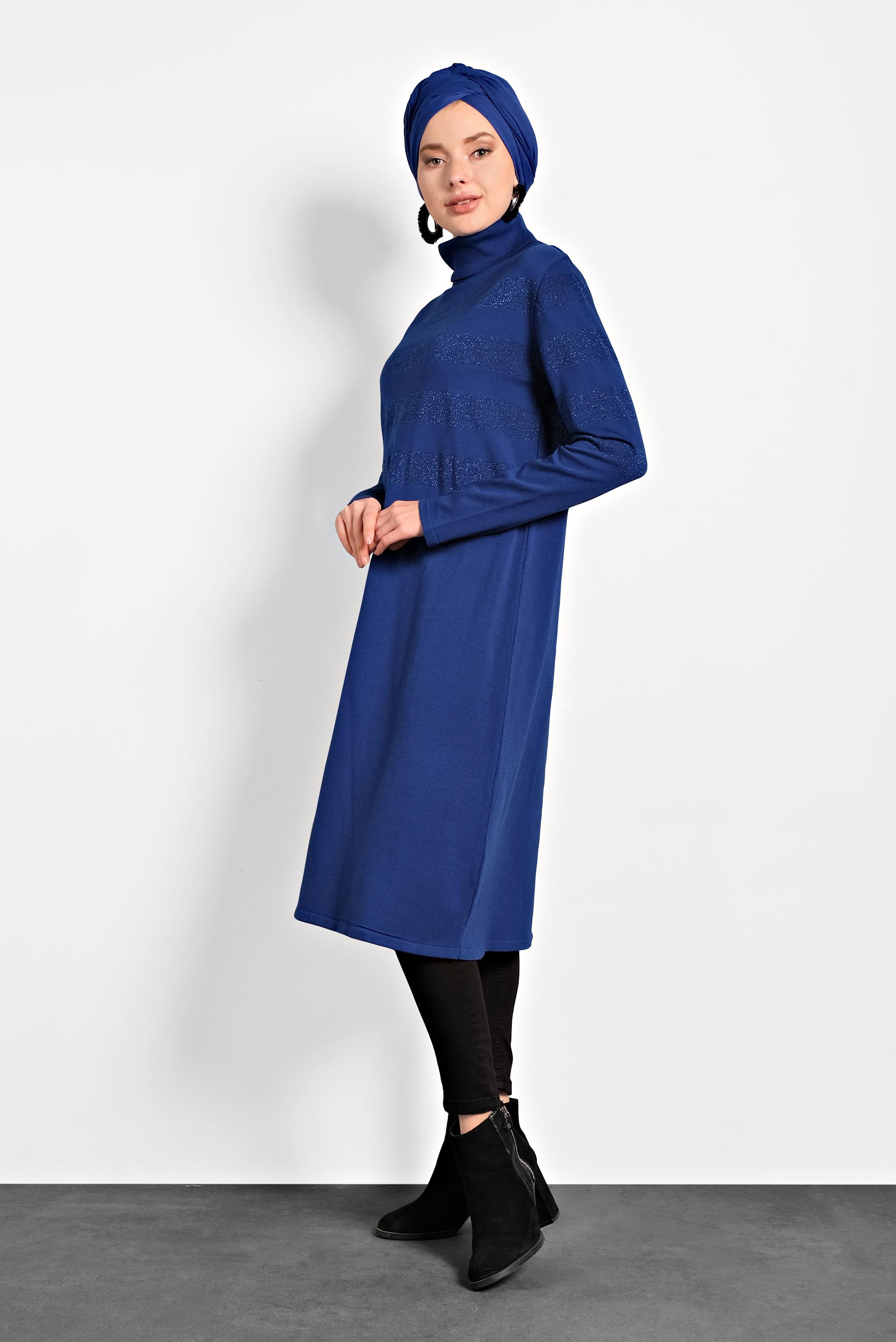Tesettür giyim LACİVERT SİM DETAYLI TRİKO TUNİK 40020