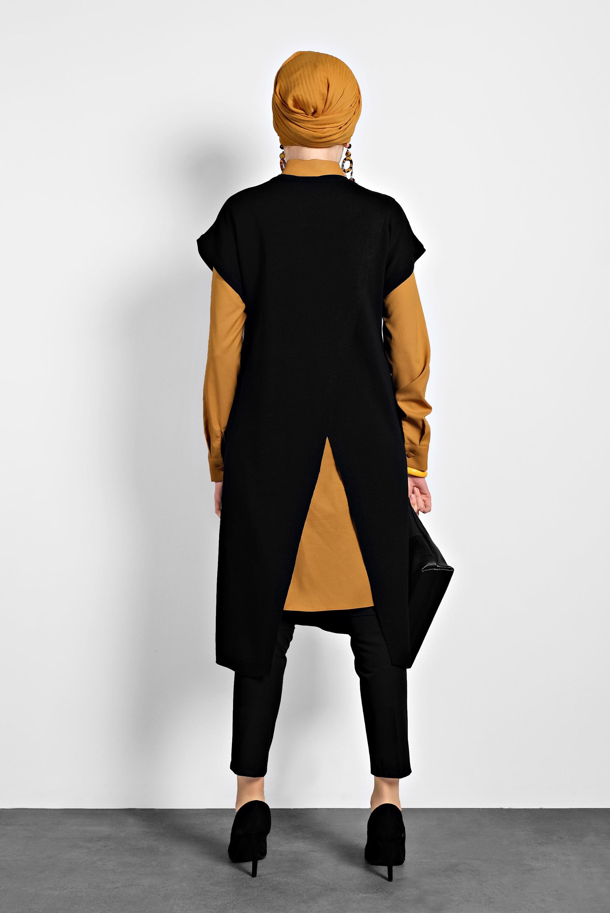 Tesettür giyim SİYAH CEPLERİ TÜYLÜ TRİKO TUNİK 40021 