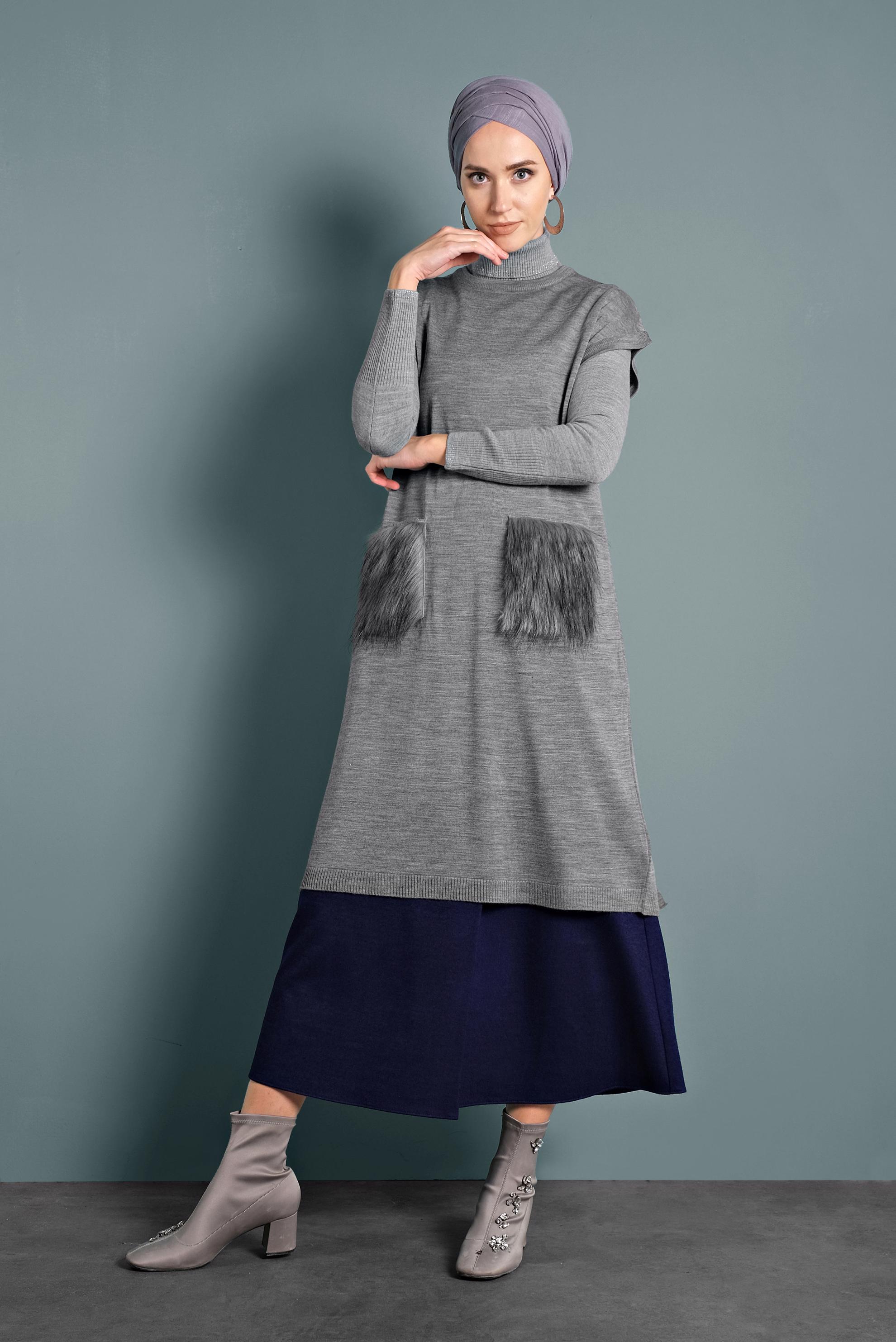 Tesettür giyim GRİ CEPLERİ TÜYLÜ TRİKO TUNİK 40021 