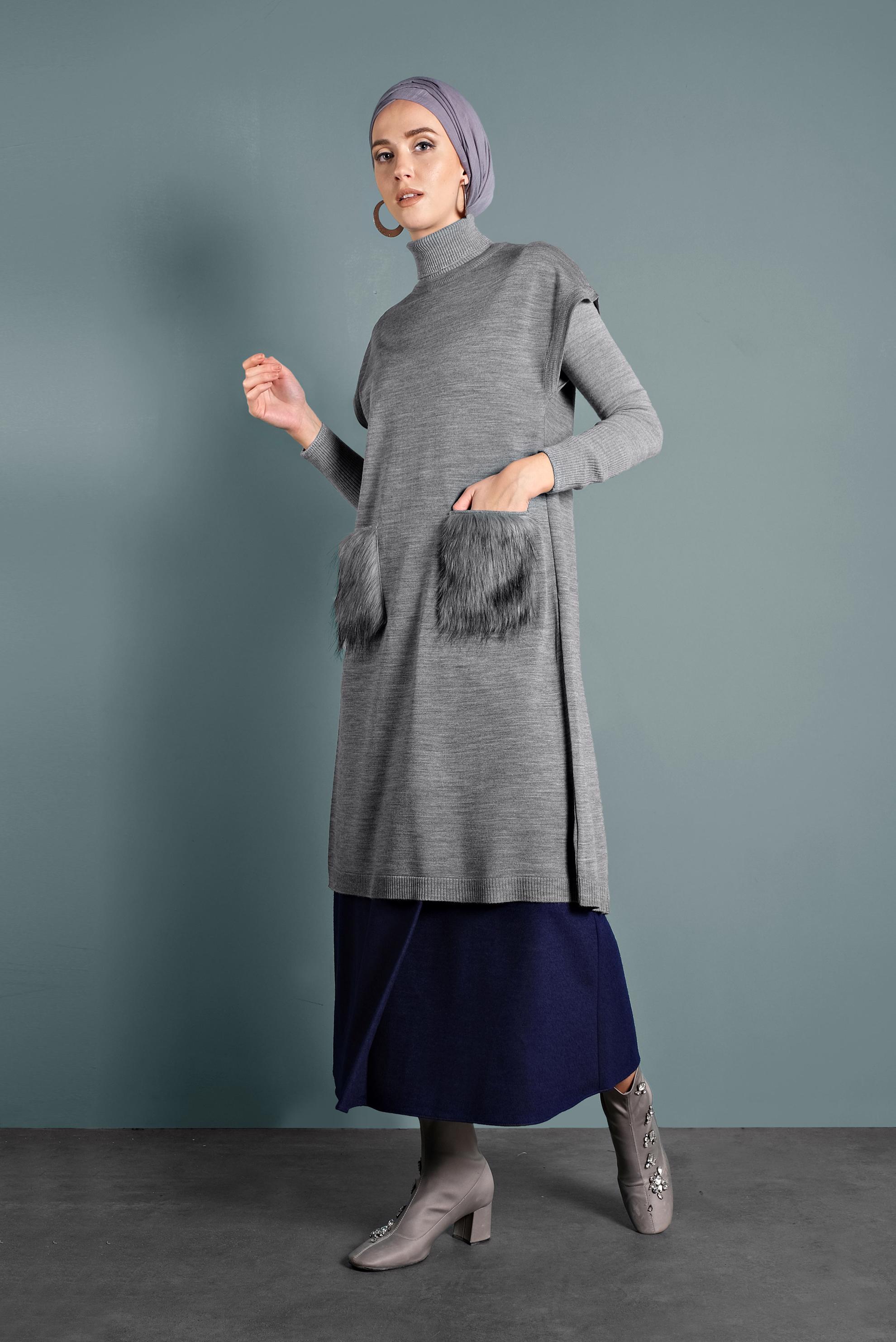 Tesettür giyim GRİ CEPLERİ TÜYLÜ TRİKO TUNİK 40021 